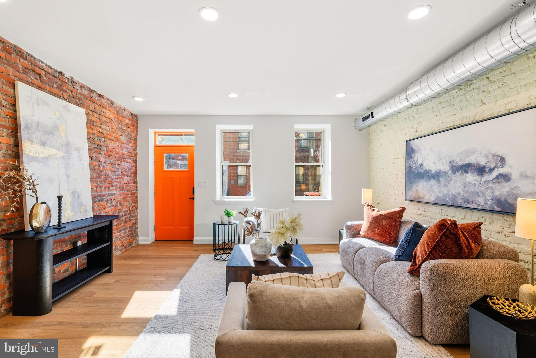 PASSYUNK SQUARE - Residential