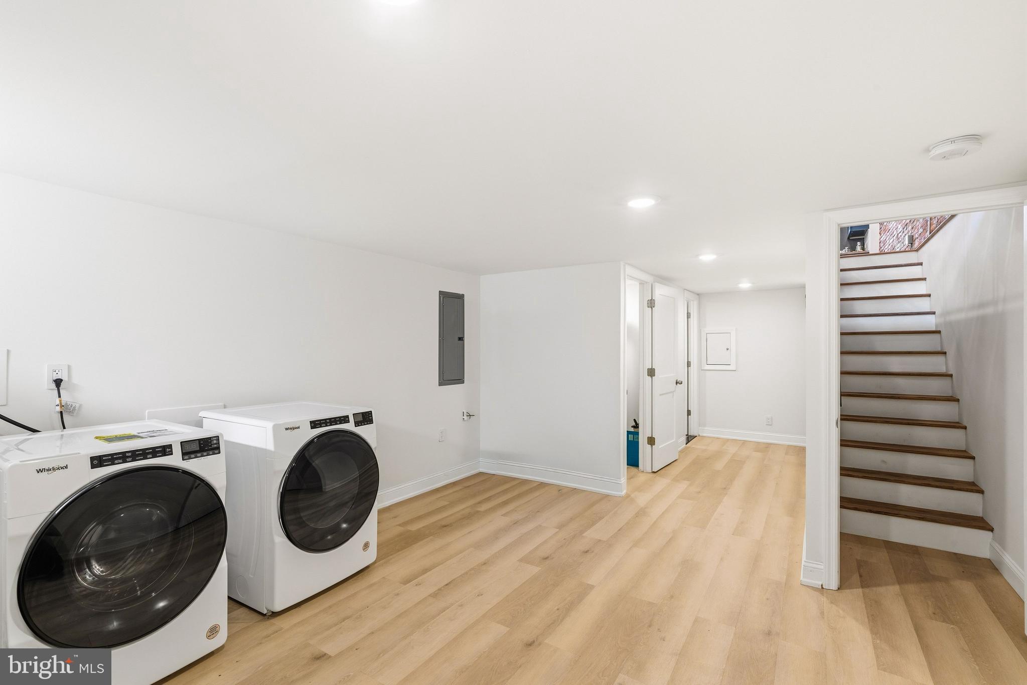 PASSYUNK SQUARE - Residential