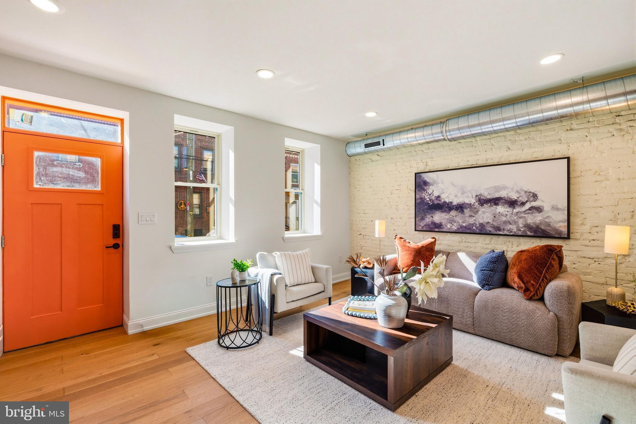 PASSYUNK SQUARE - Residential