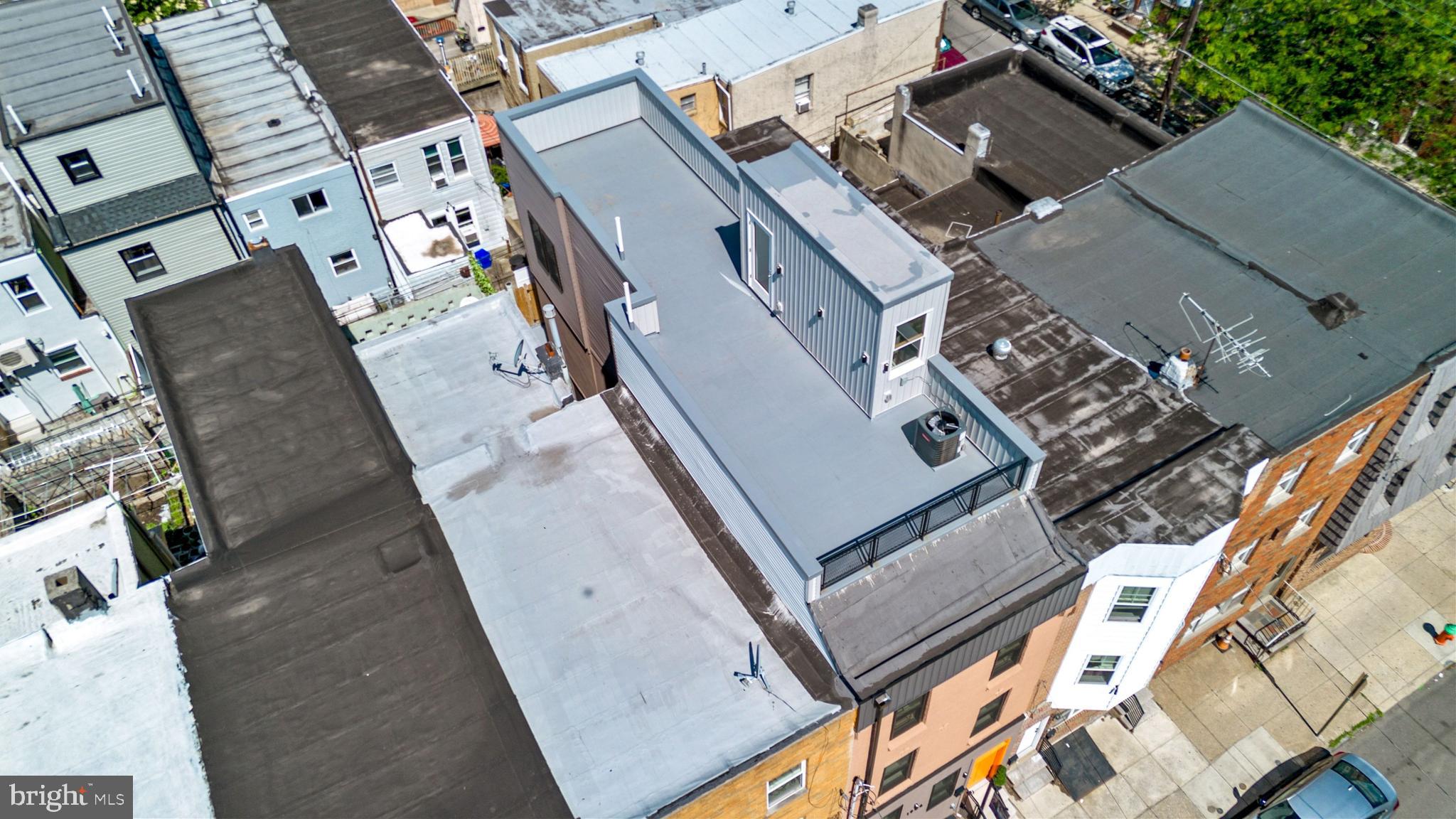 PASSYUNK SQUARE - Residential