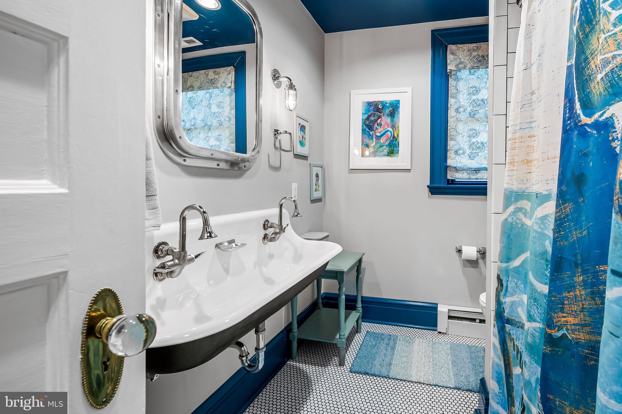 ROLAND PARK - Residential