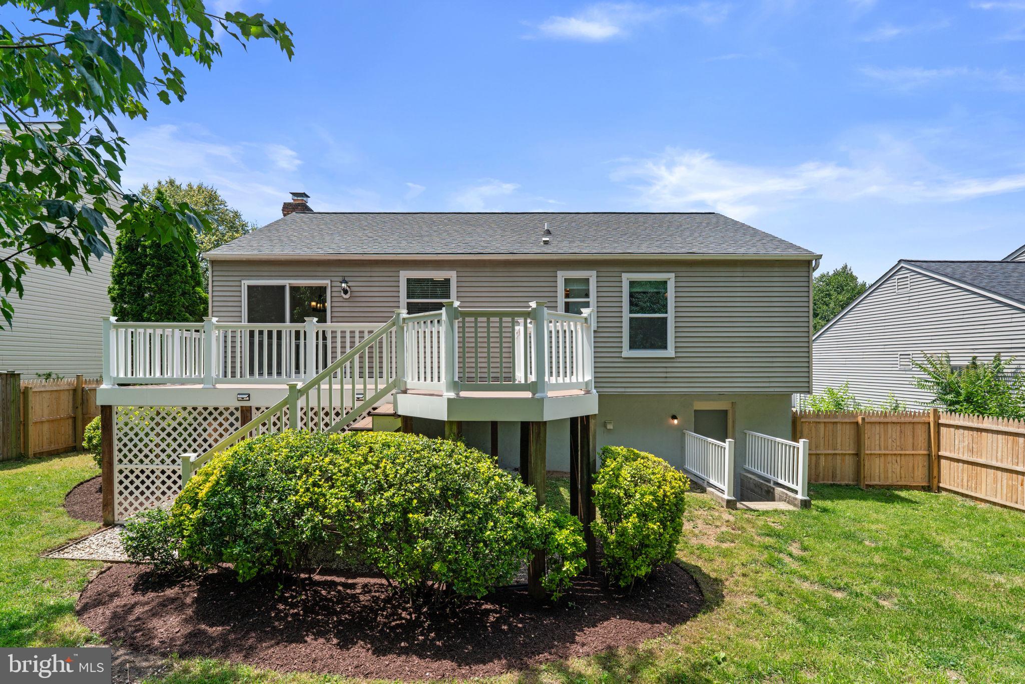 GARLAND - Residential