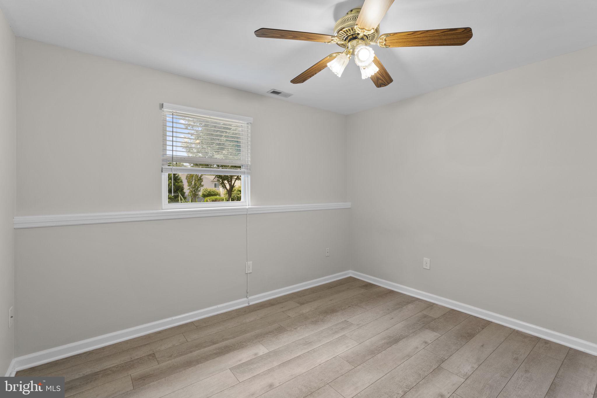 GARLAND - Residential