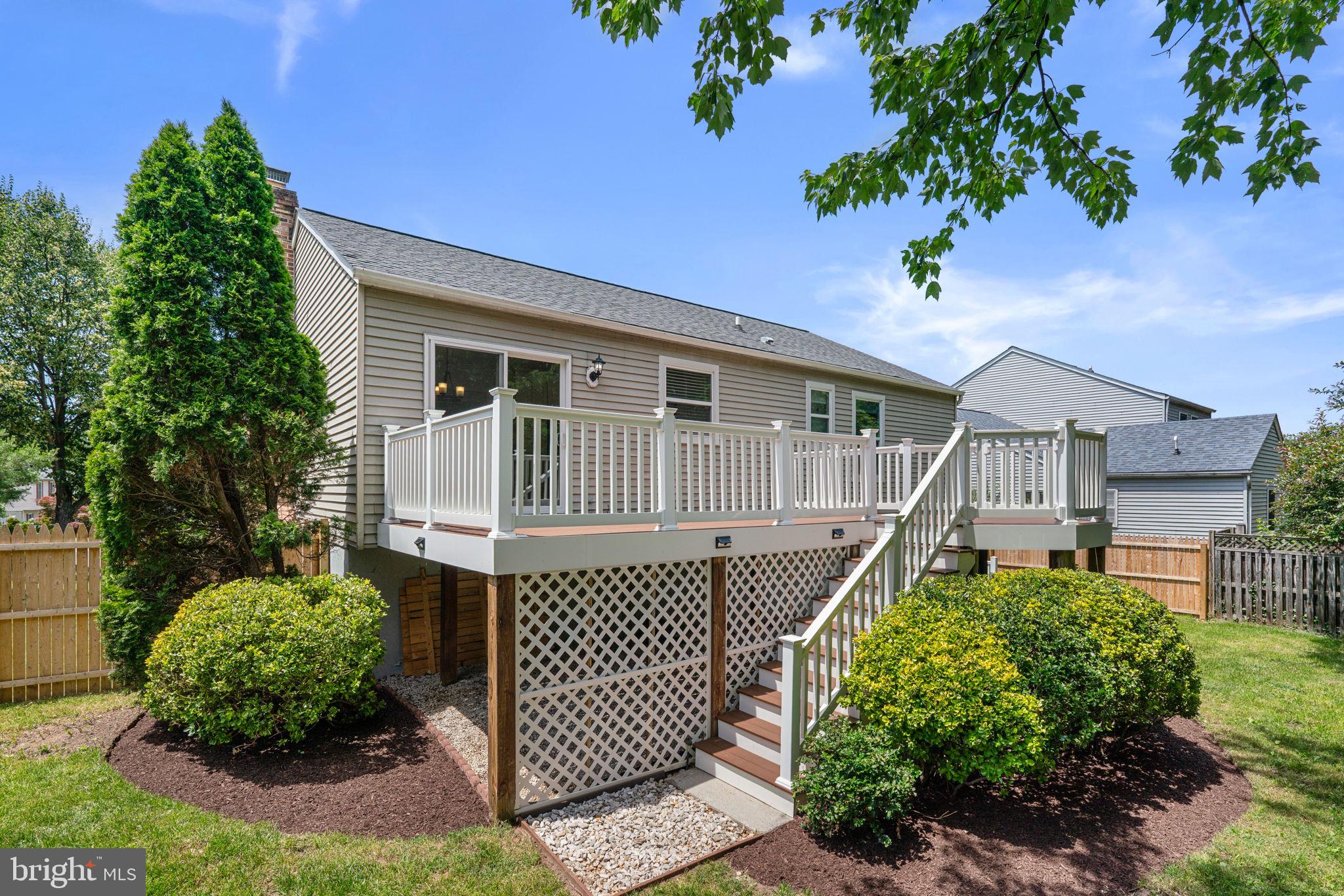 GARLAND - Residential