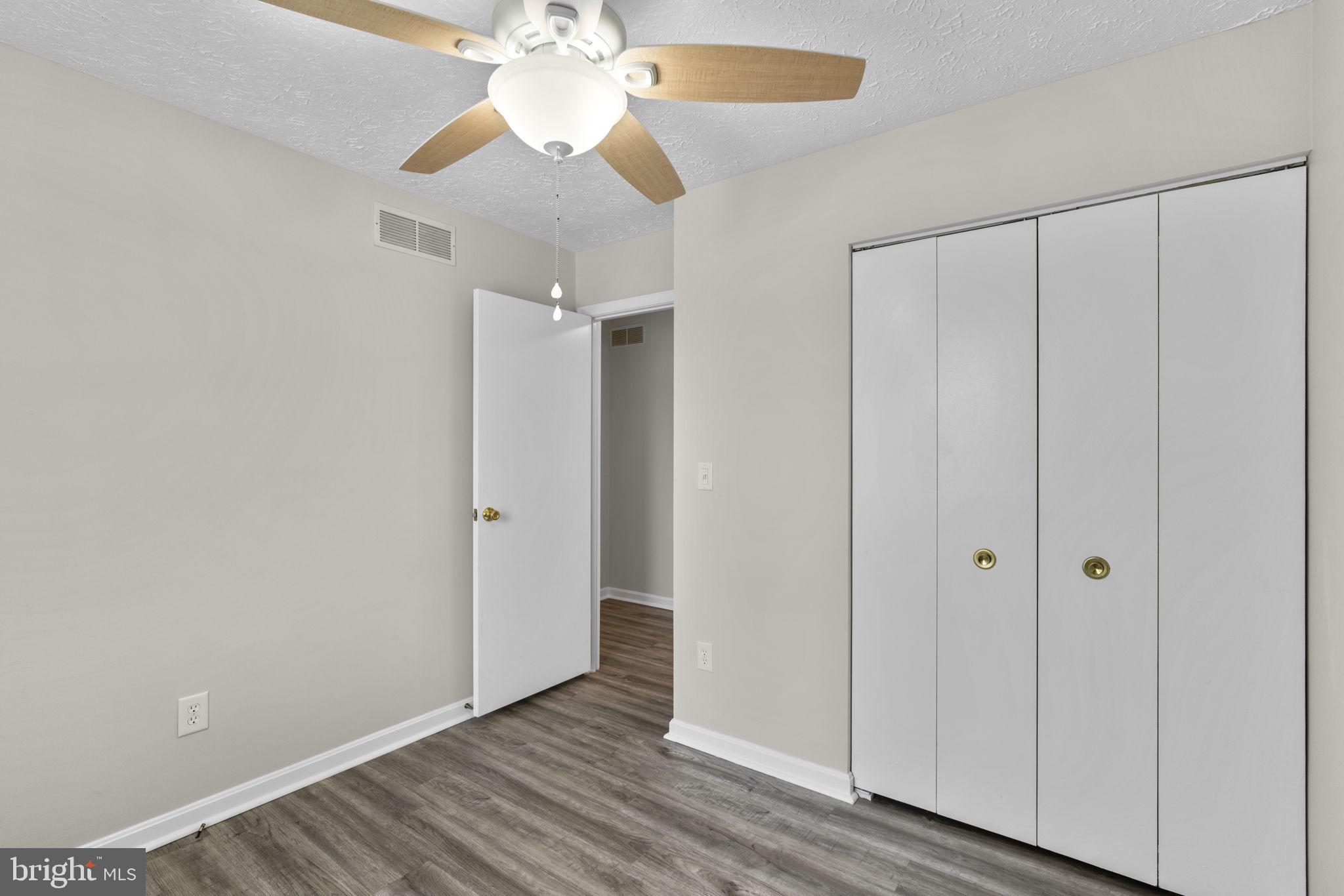 GARLAND - Residential