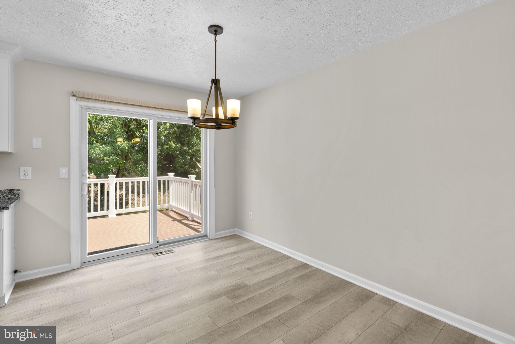GARLAND - Residential