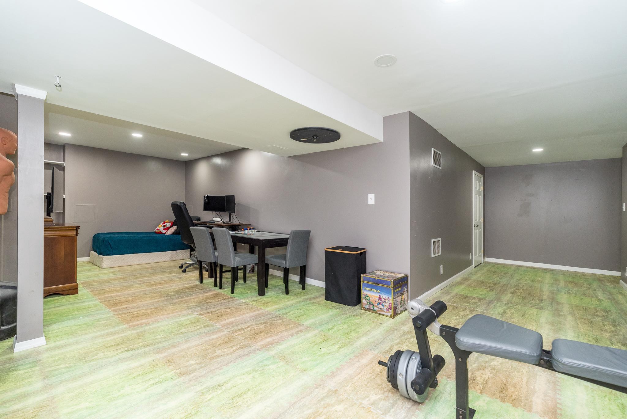 OAK PARK - Residential