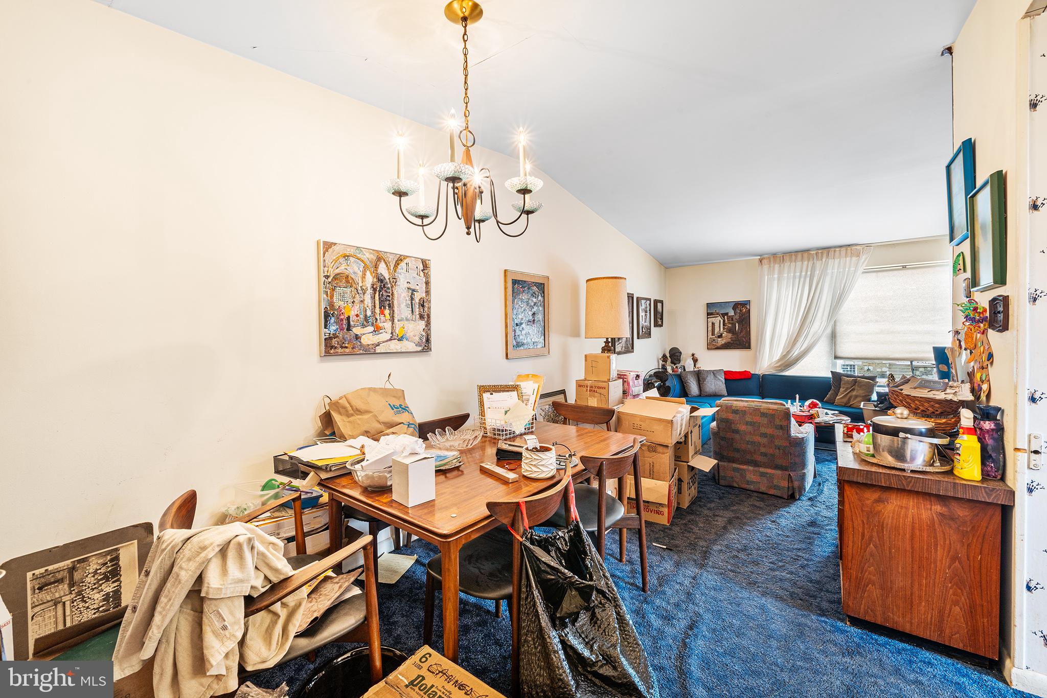 BELLS CORNER - Residential