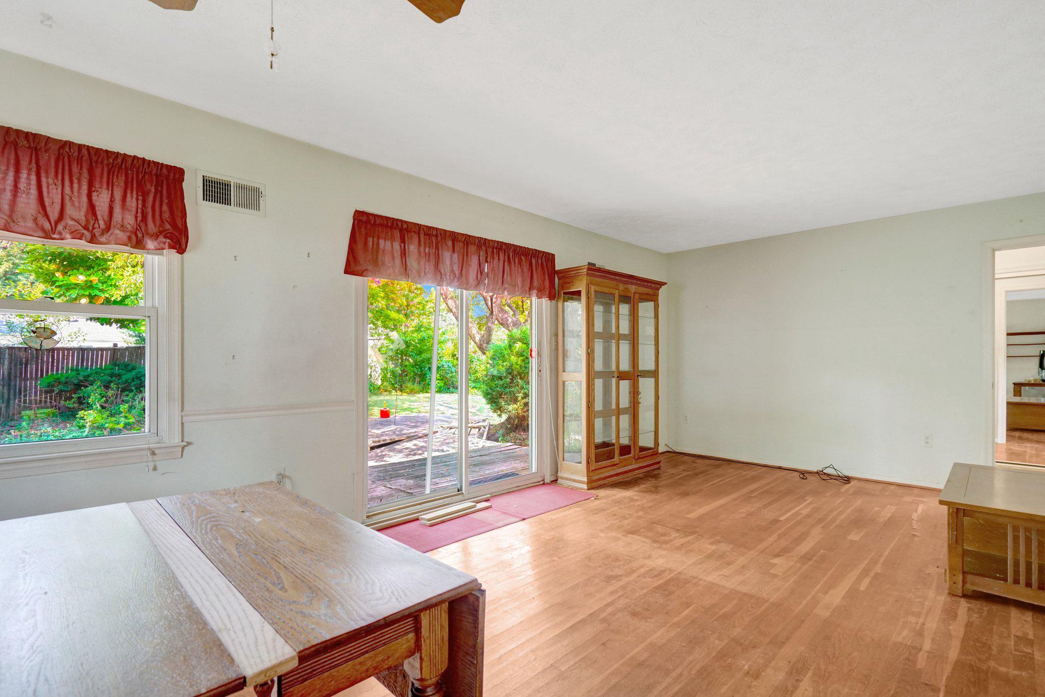 VIRGINIA HEIGHTS - Residential