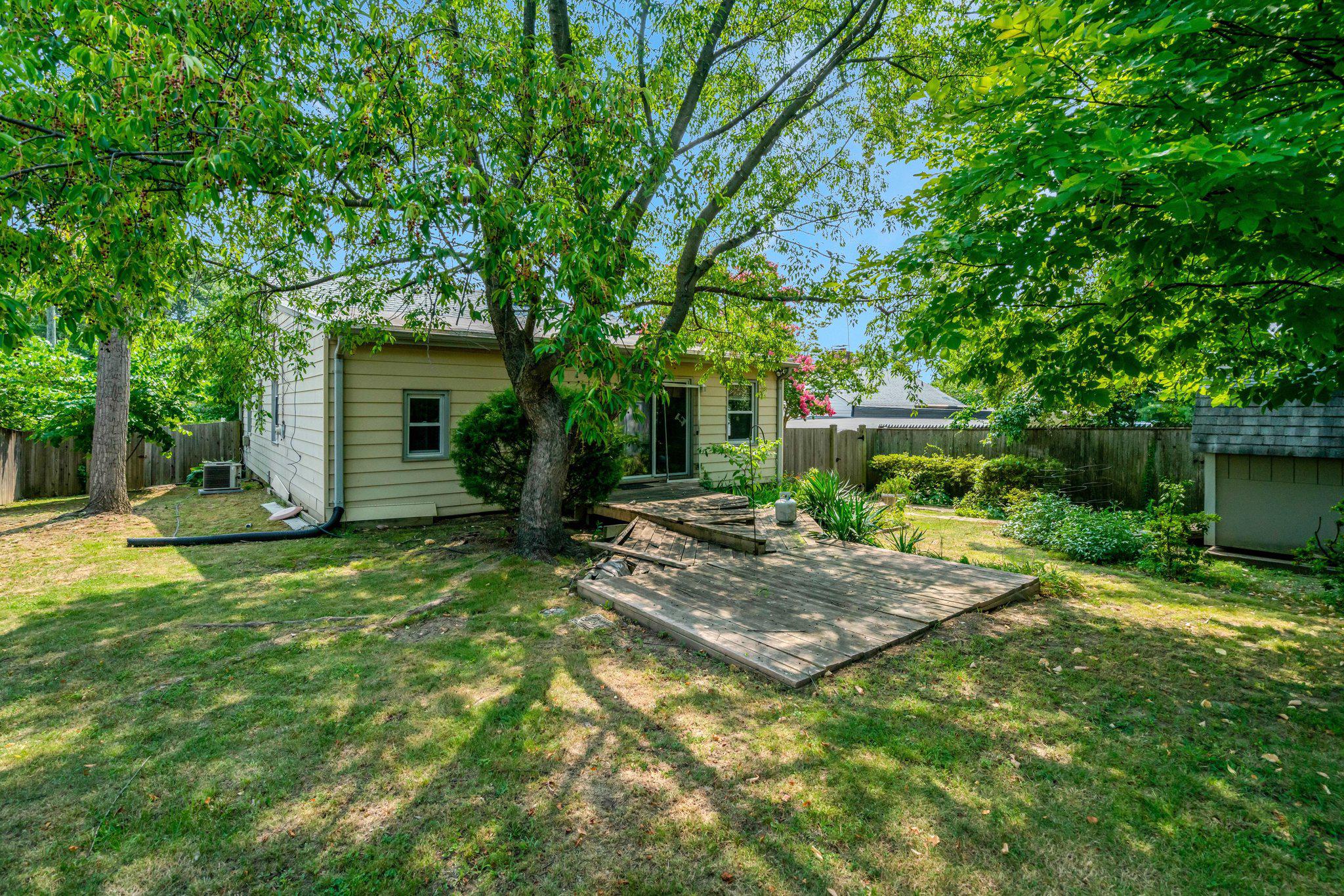 VIRGINIA HEIGHTS - Residential