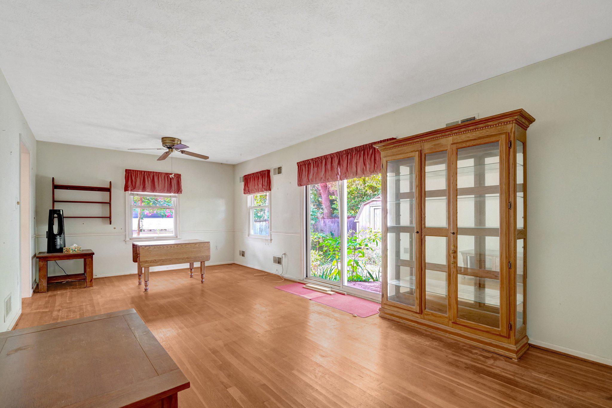 VIRGINIA HEIGHTS - Residential