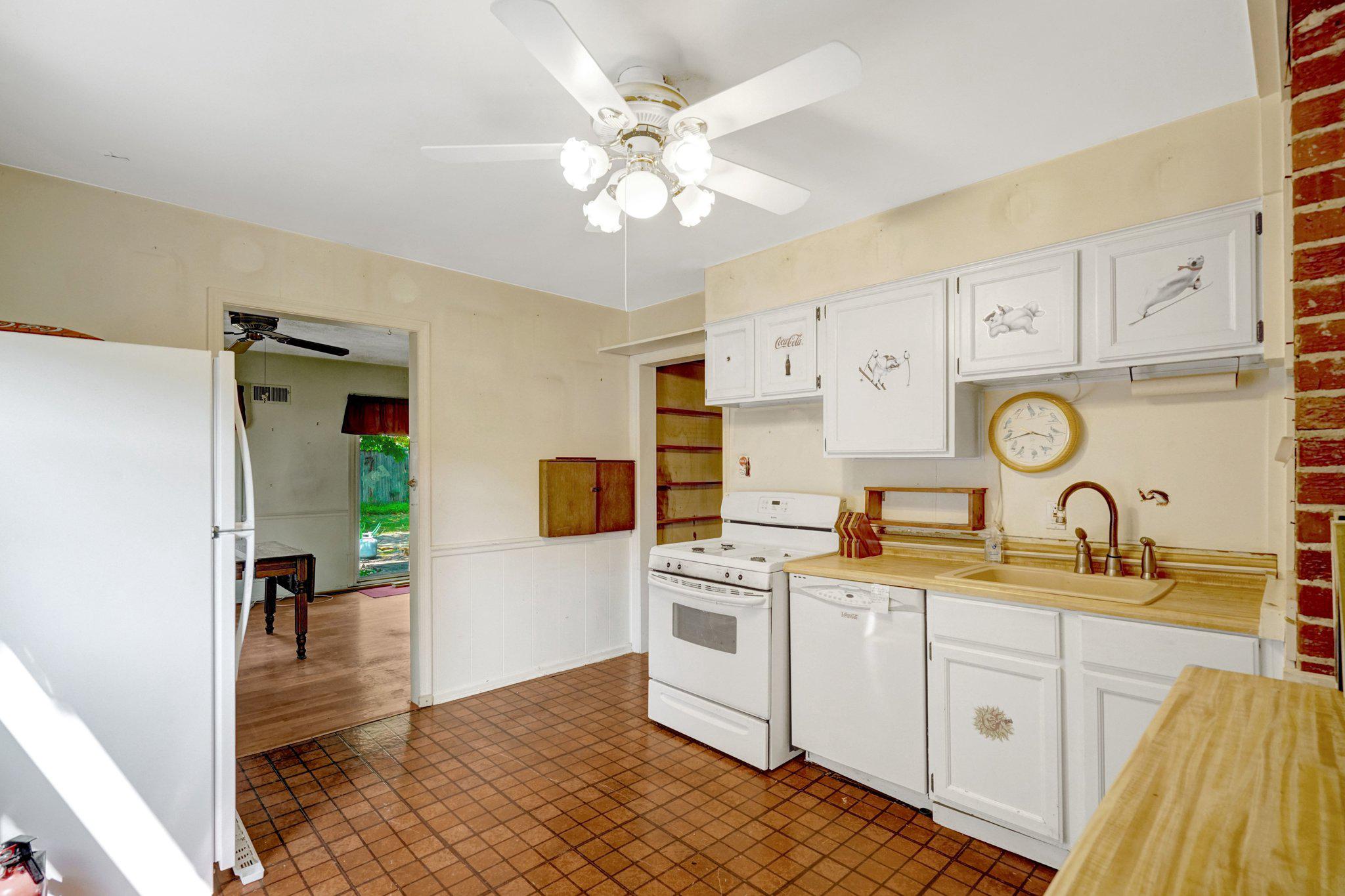 VIRGINIA HEIGHTS - Residential