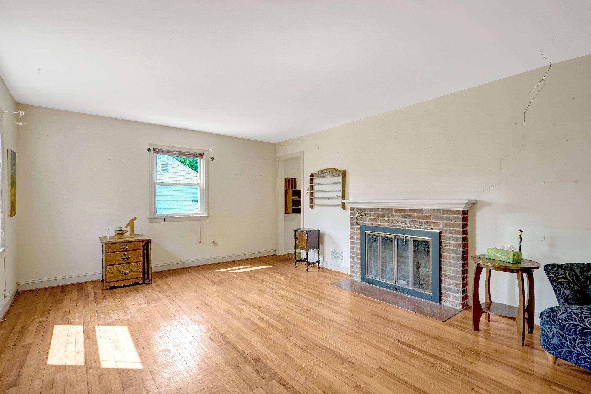 VIRGINIA HEIGHTS - Residential