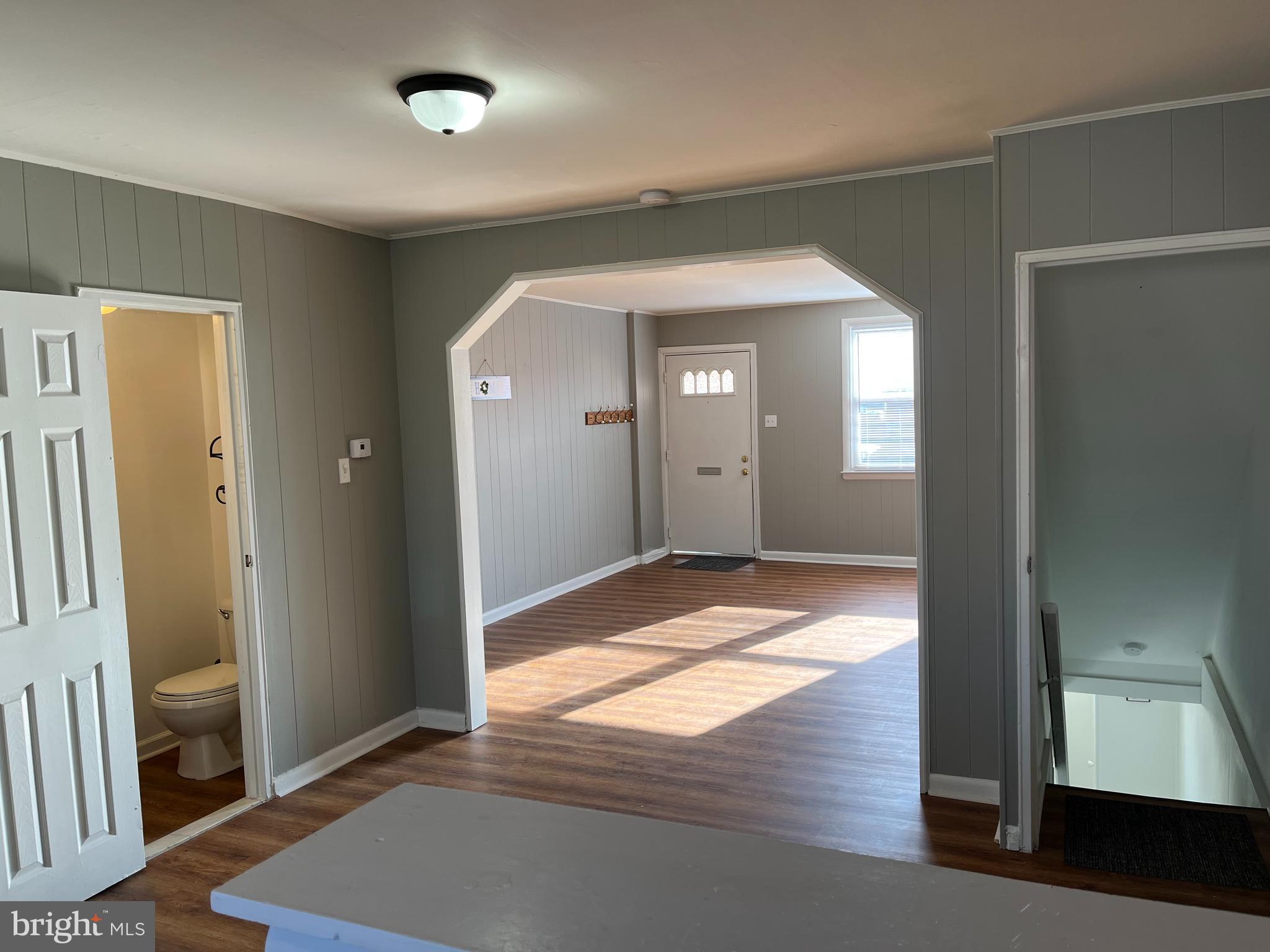 UPPER HOLMESBURG - Residential Lease