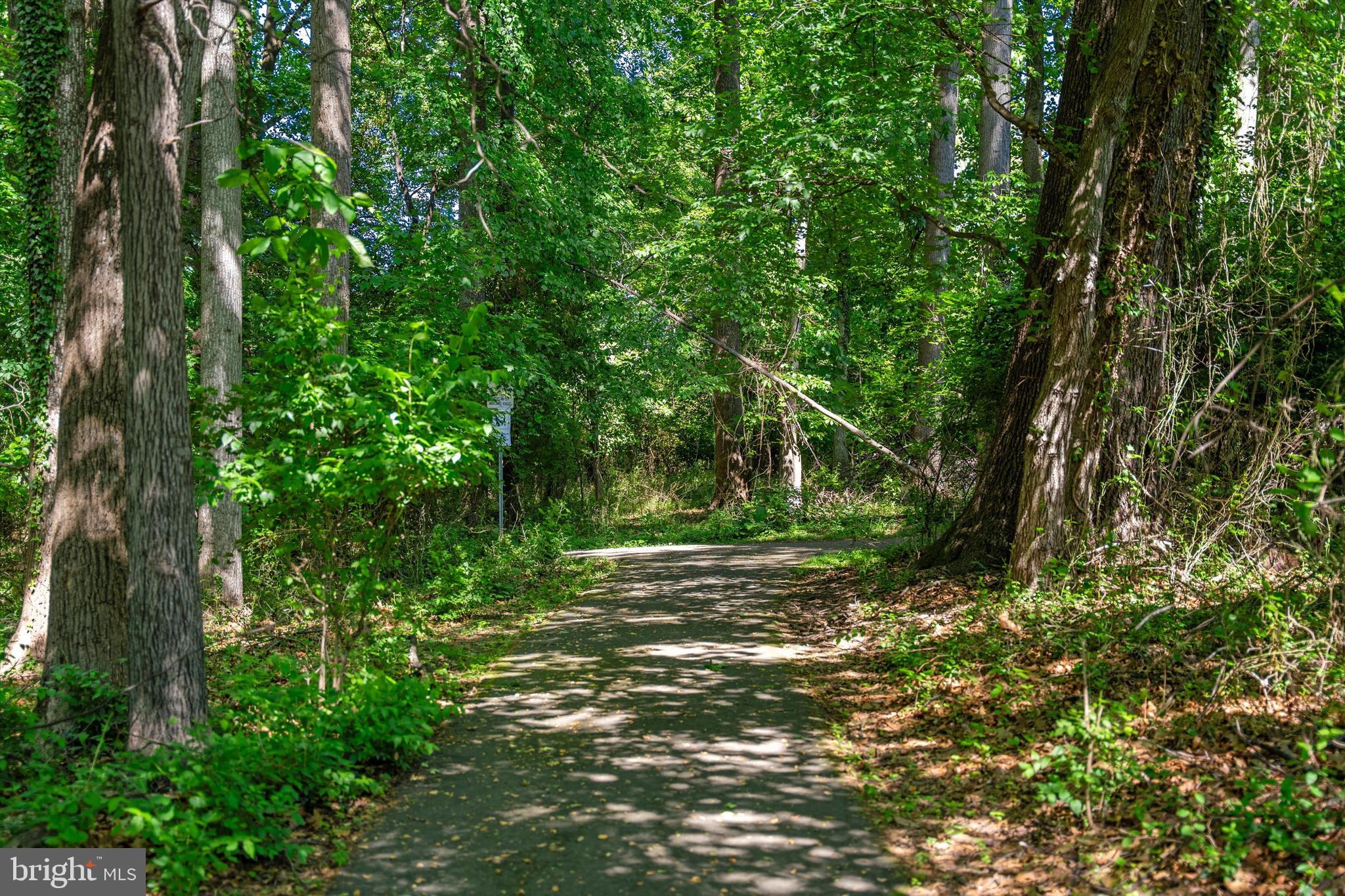 ROSE HILL FALLS - Residential