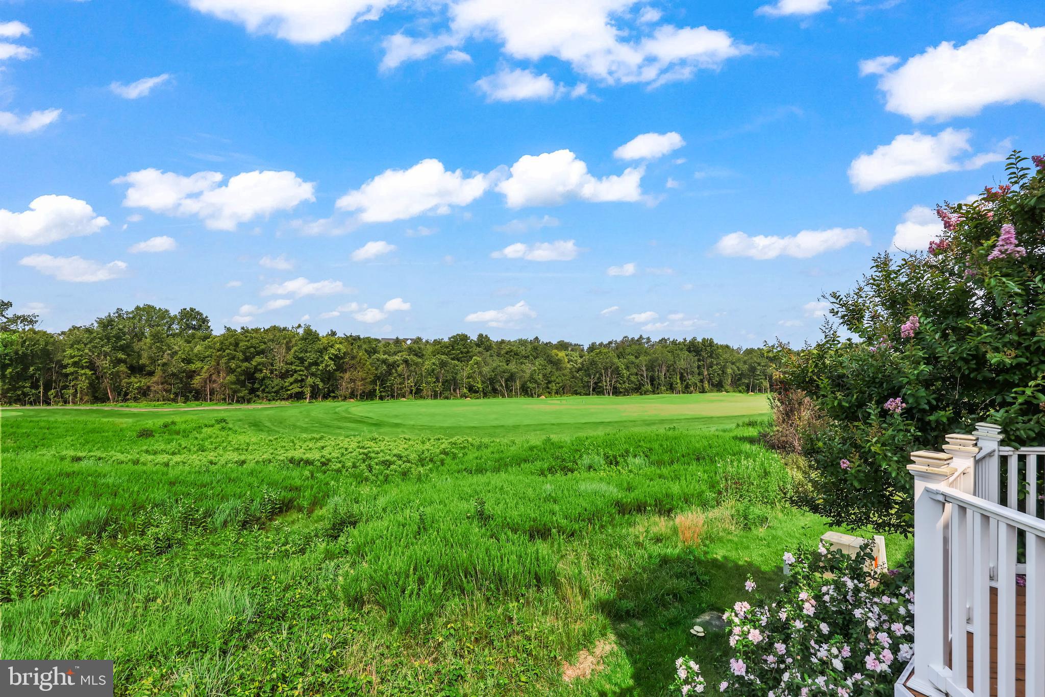 SOUTH RIDING - Residential