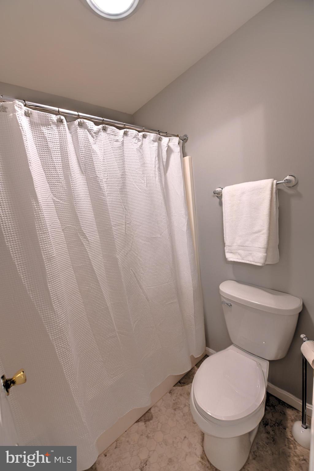 HOLLY HILL ESTATES - Residential