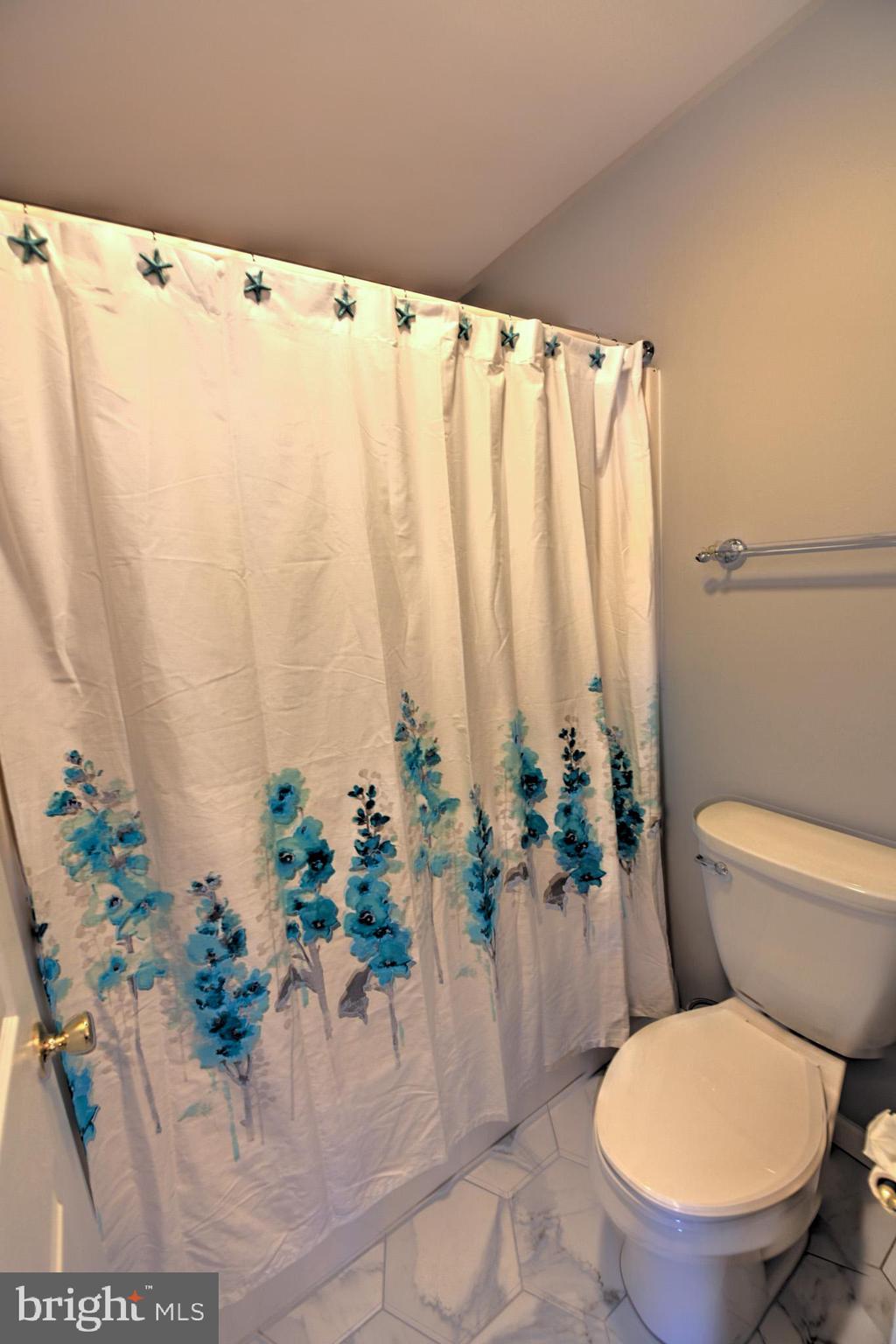 HOLLY HILL ESTATES - Residential