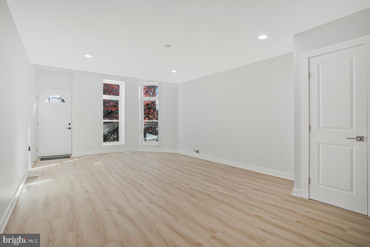 RESERVOIR HILL - Residential