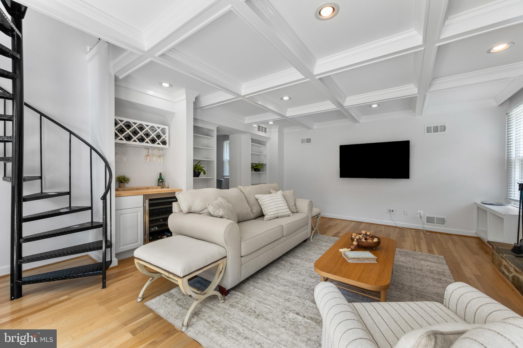 BRADLEY HILLS - Residential