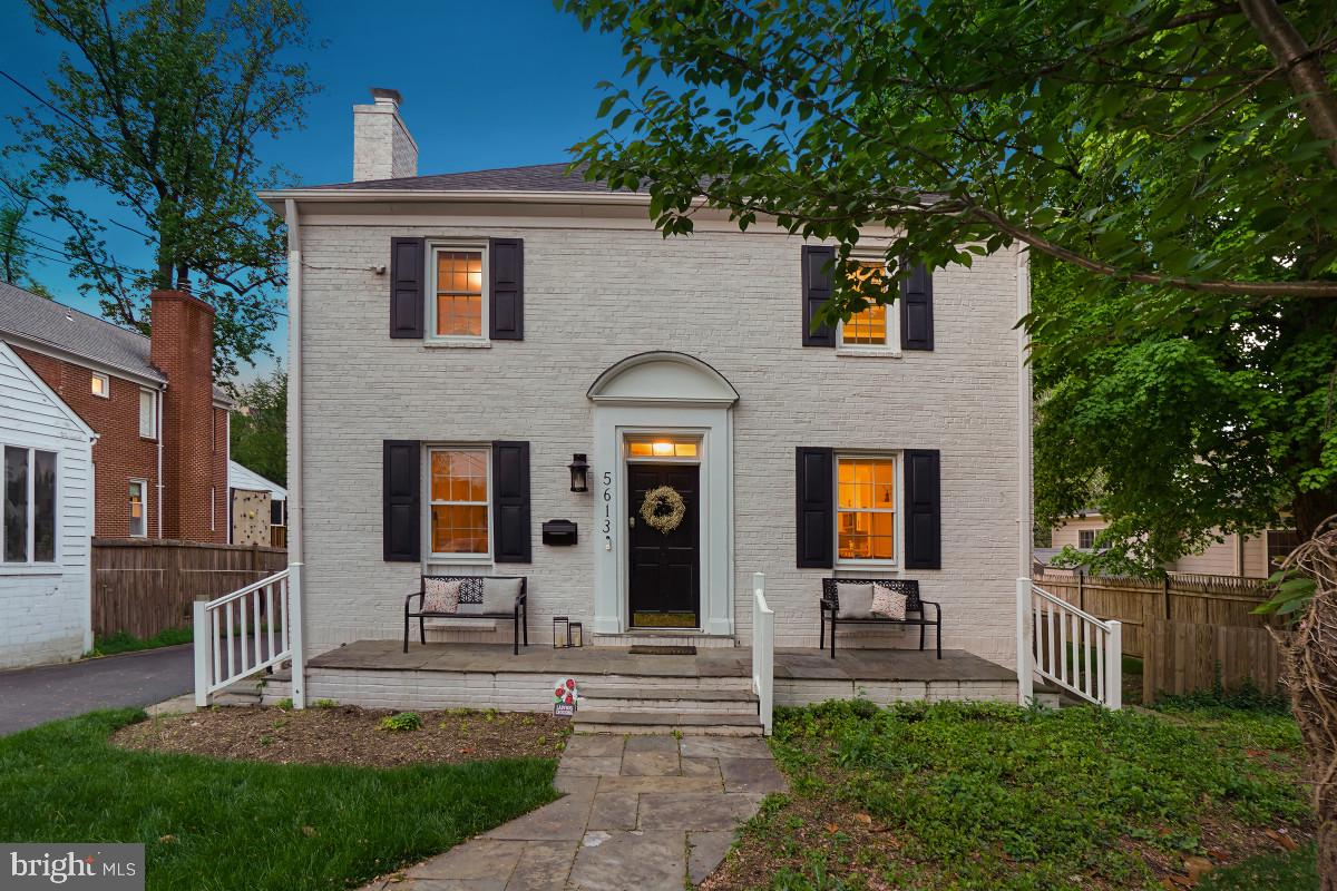 BRADLEY HILLS - Residential