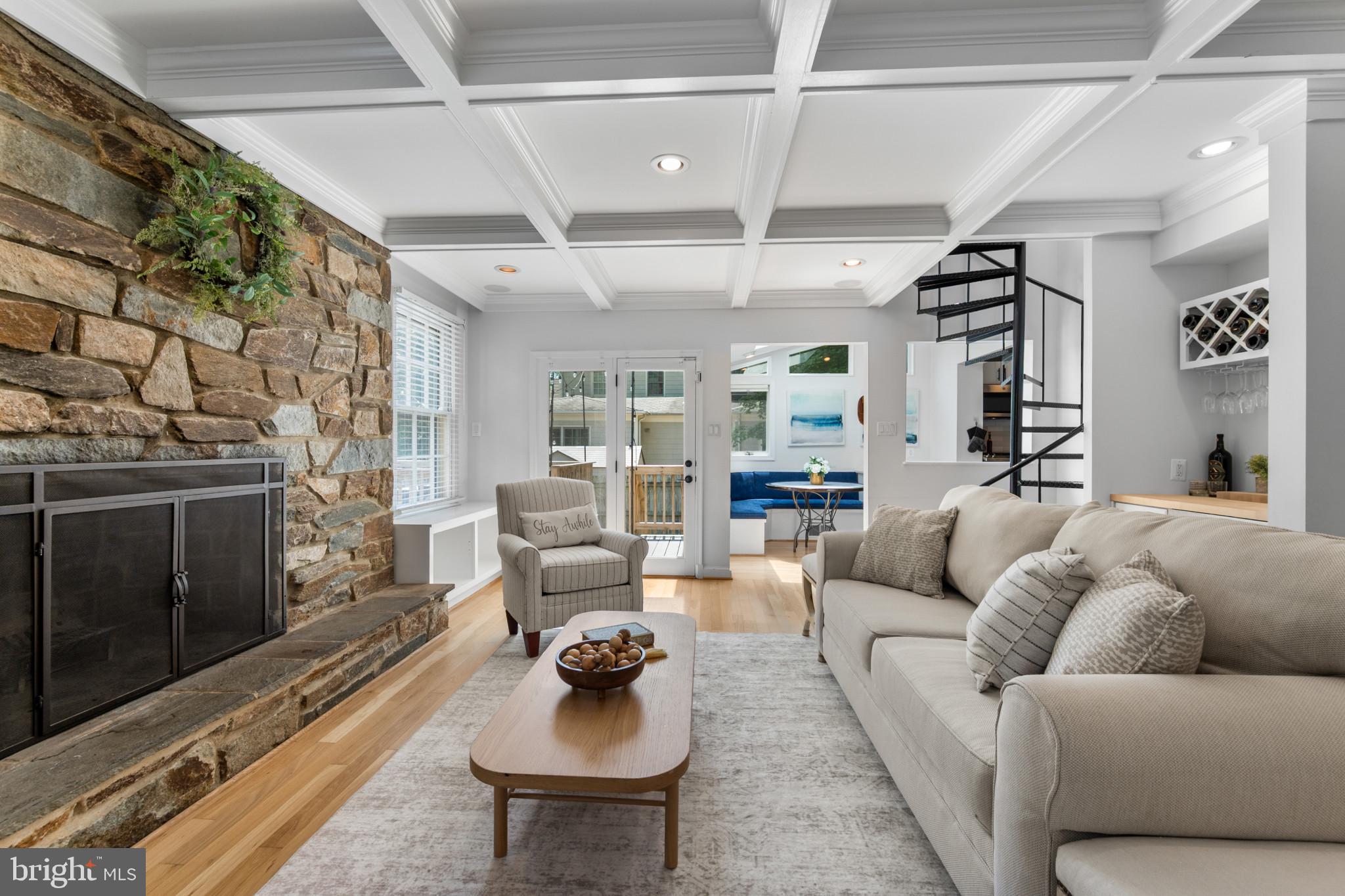 BRADLEY HILLS - Residential