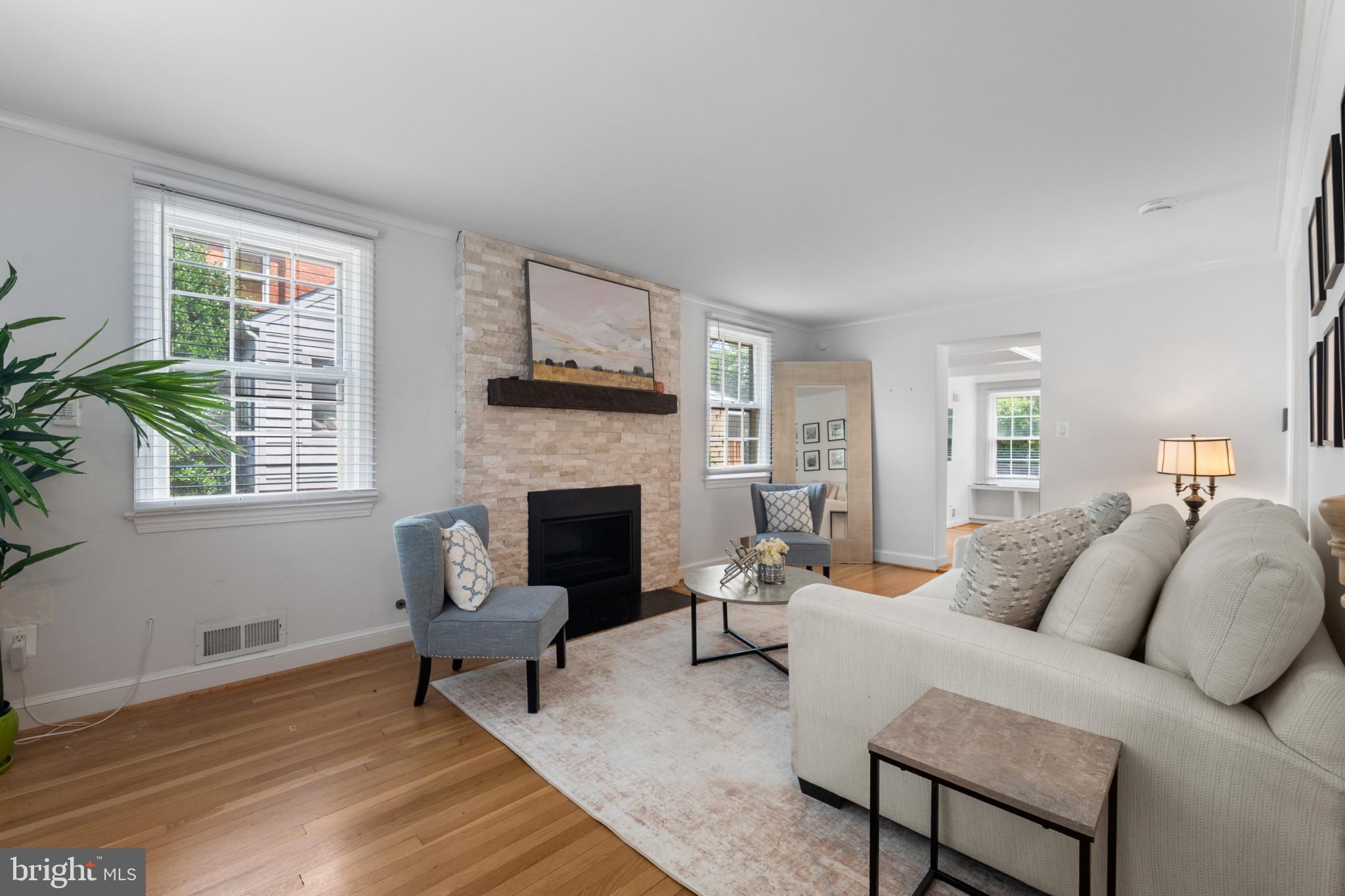 BRADLEY HILLS - Residential