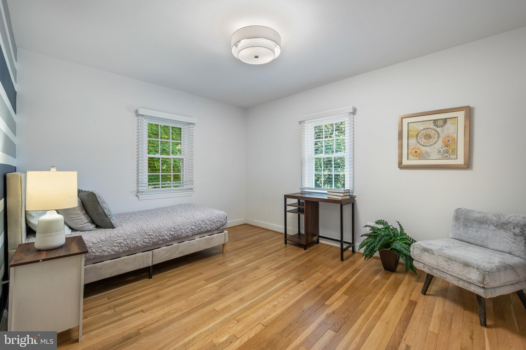 BRADLEY HILLS - Residential