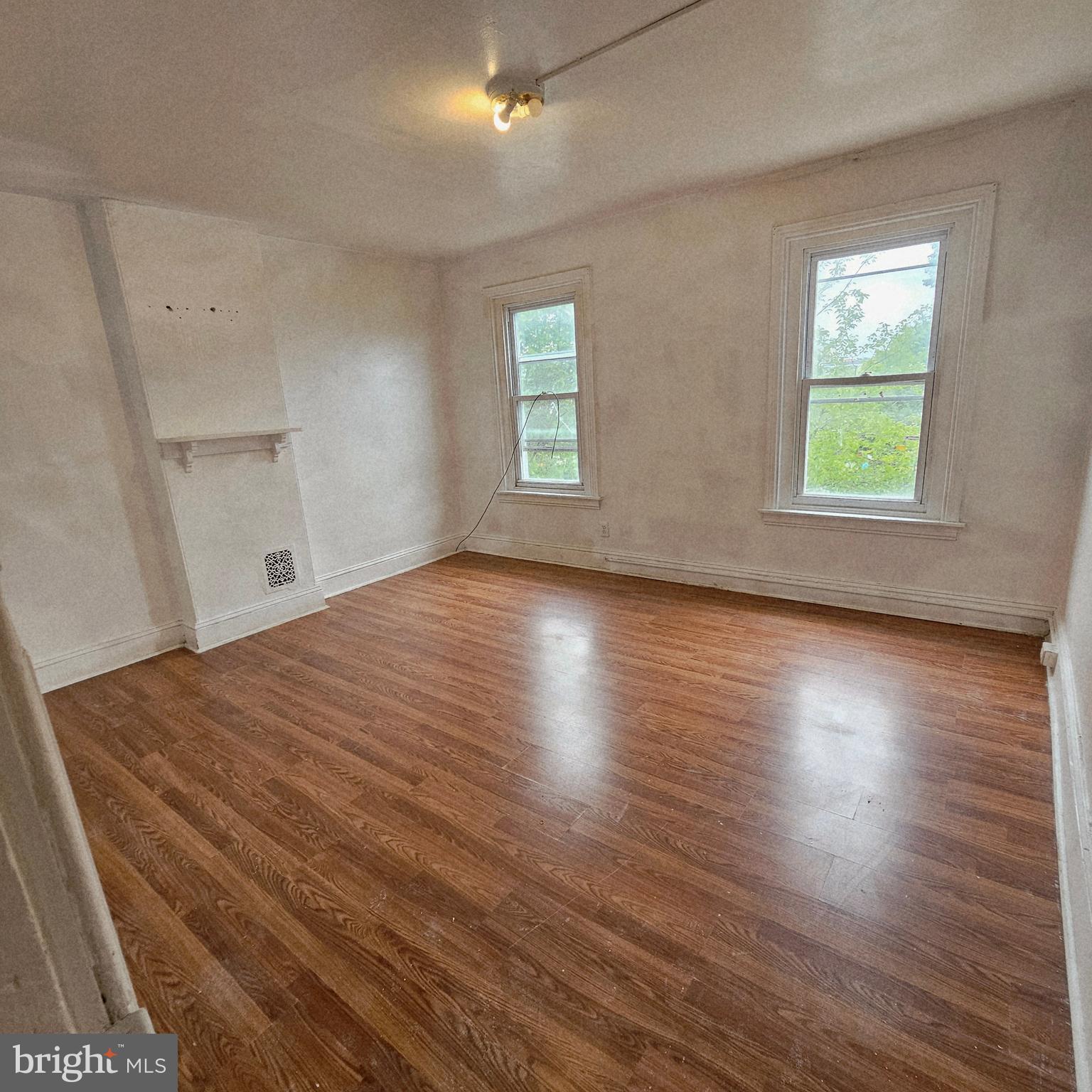 NORRITON EAST - Residential