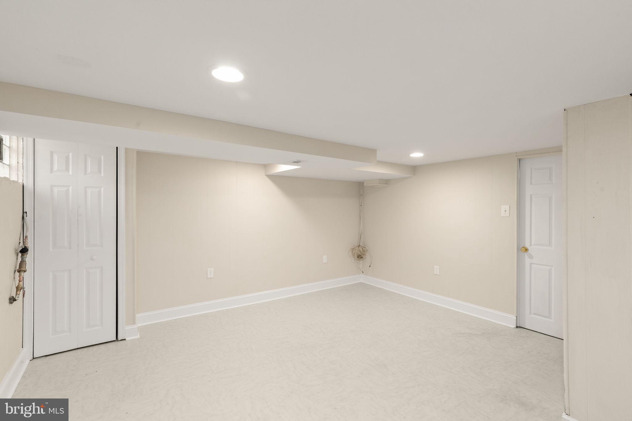 HAWTHORNE - Residential