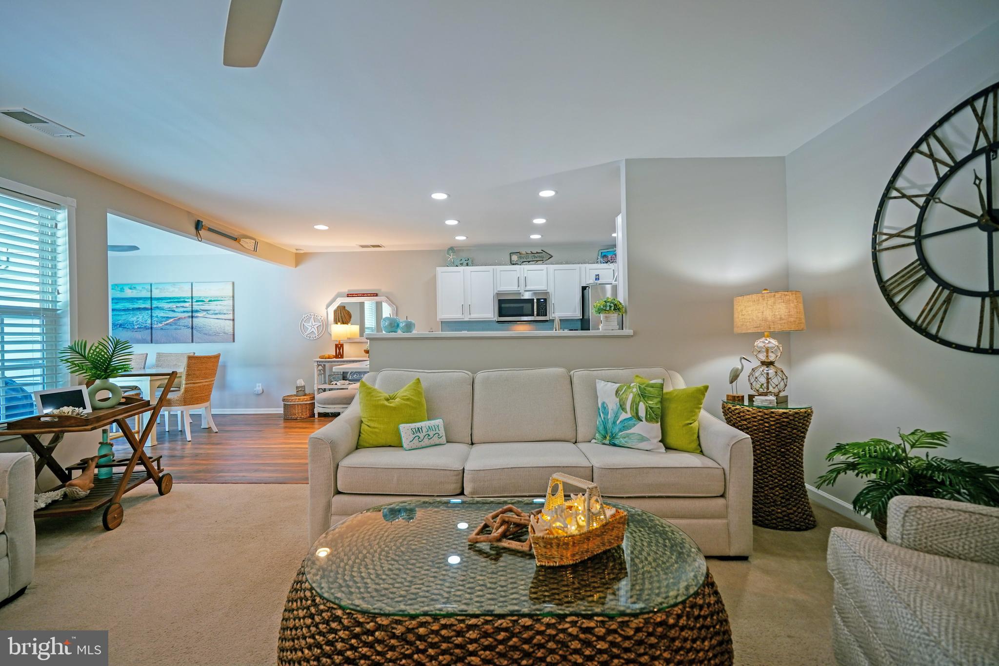 LONG NECK SHORES - Residential