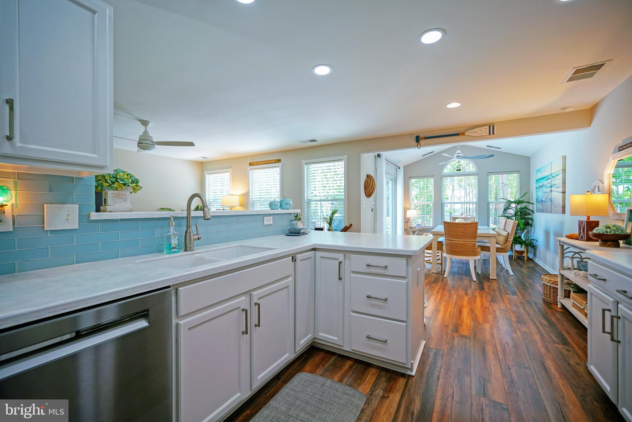 LONG NECK SHORES - Residential