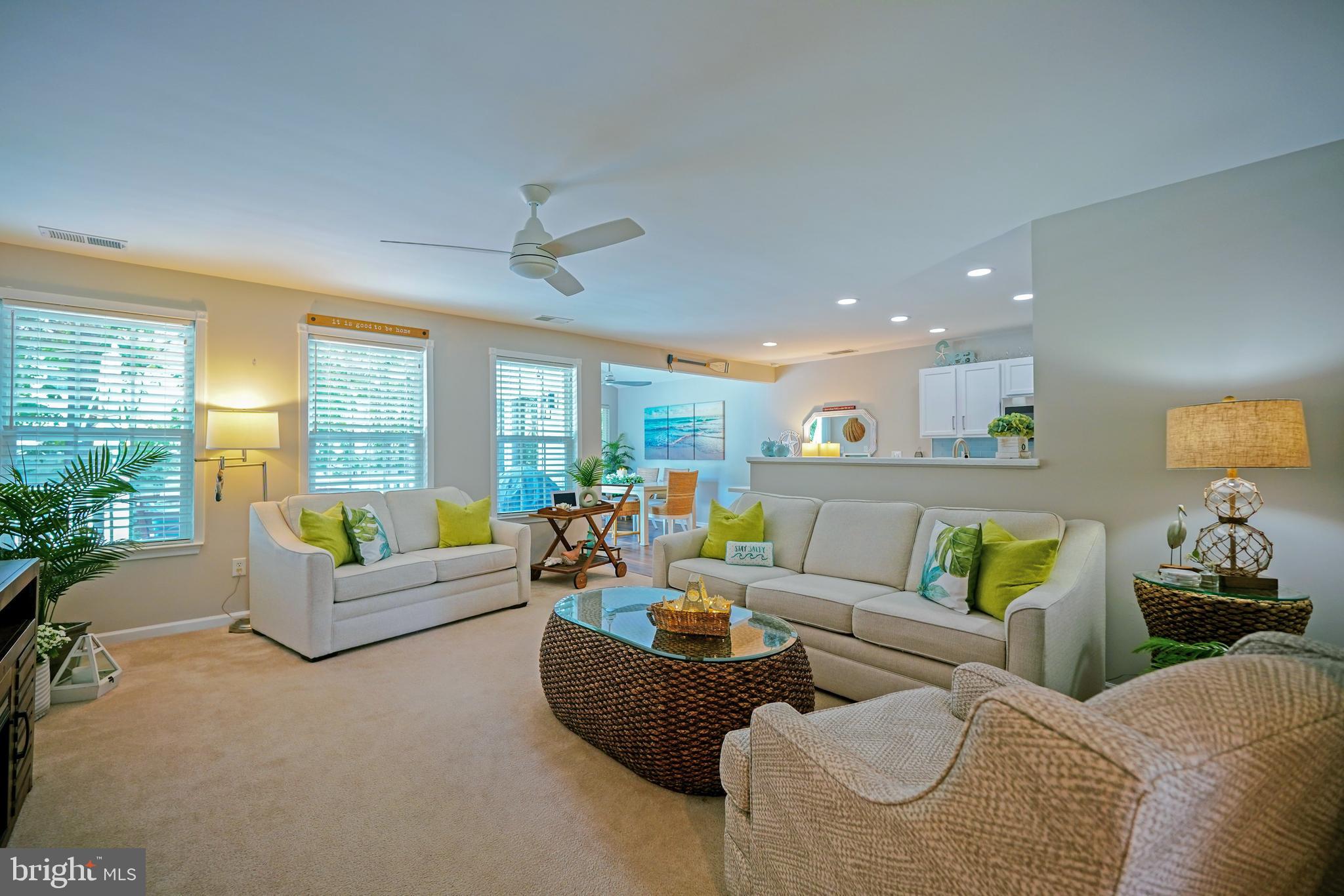 LONG NECK SHORES - Residential