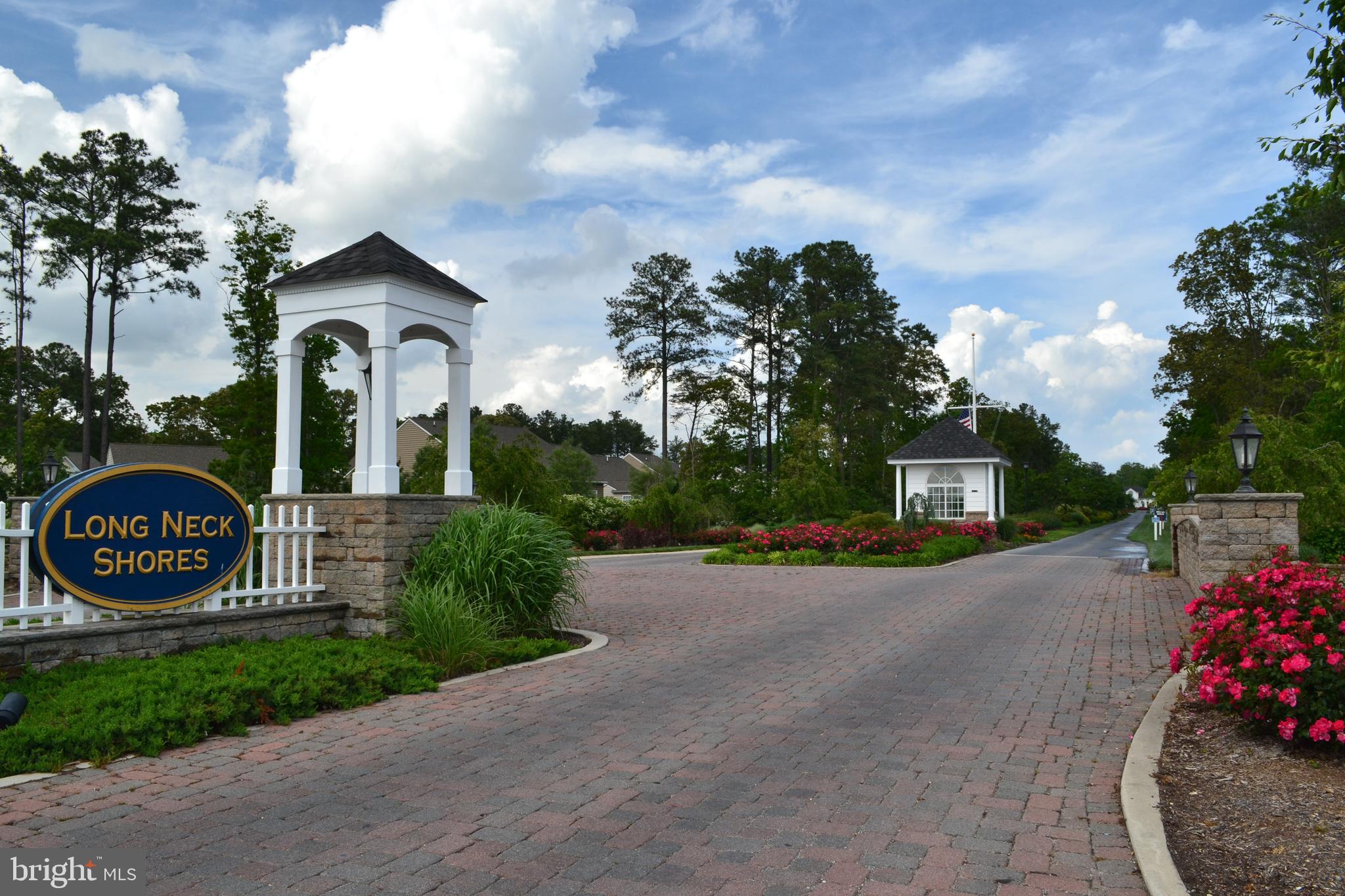 LONG NECK SHORES - Residential