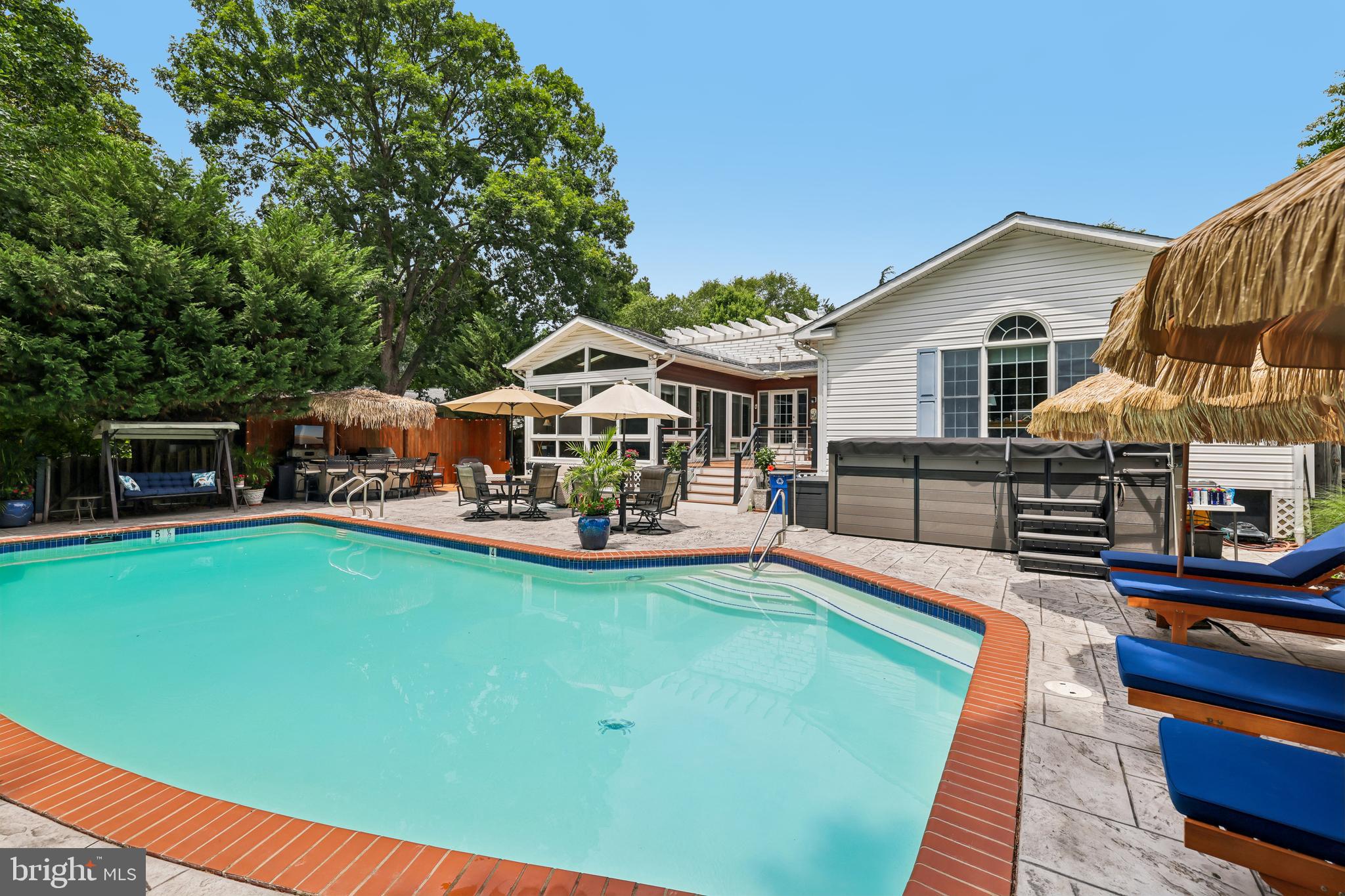 MCGUCKIAN - Residential