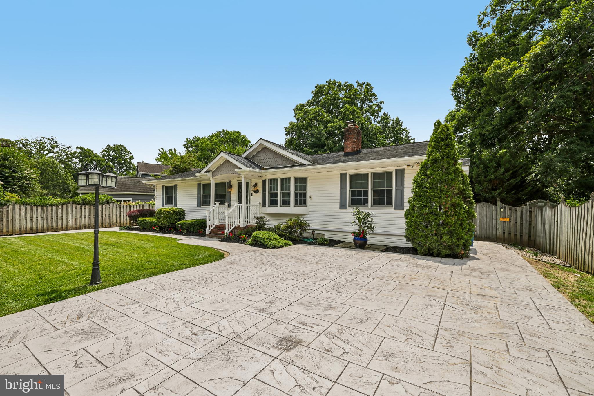 MCGUCKIAN - Residential