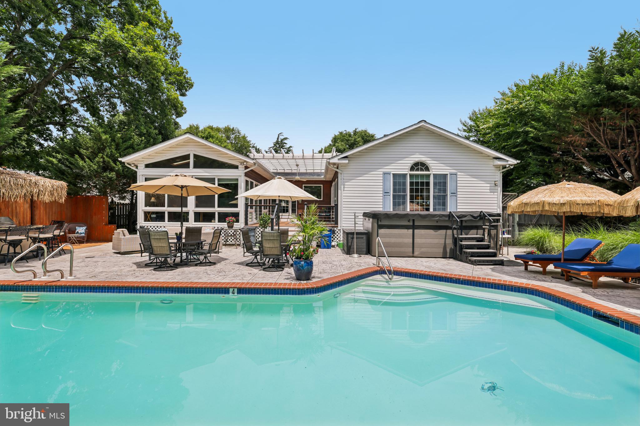 MCGUCKIAN - Residential
