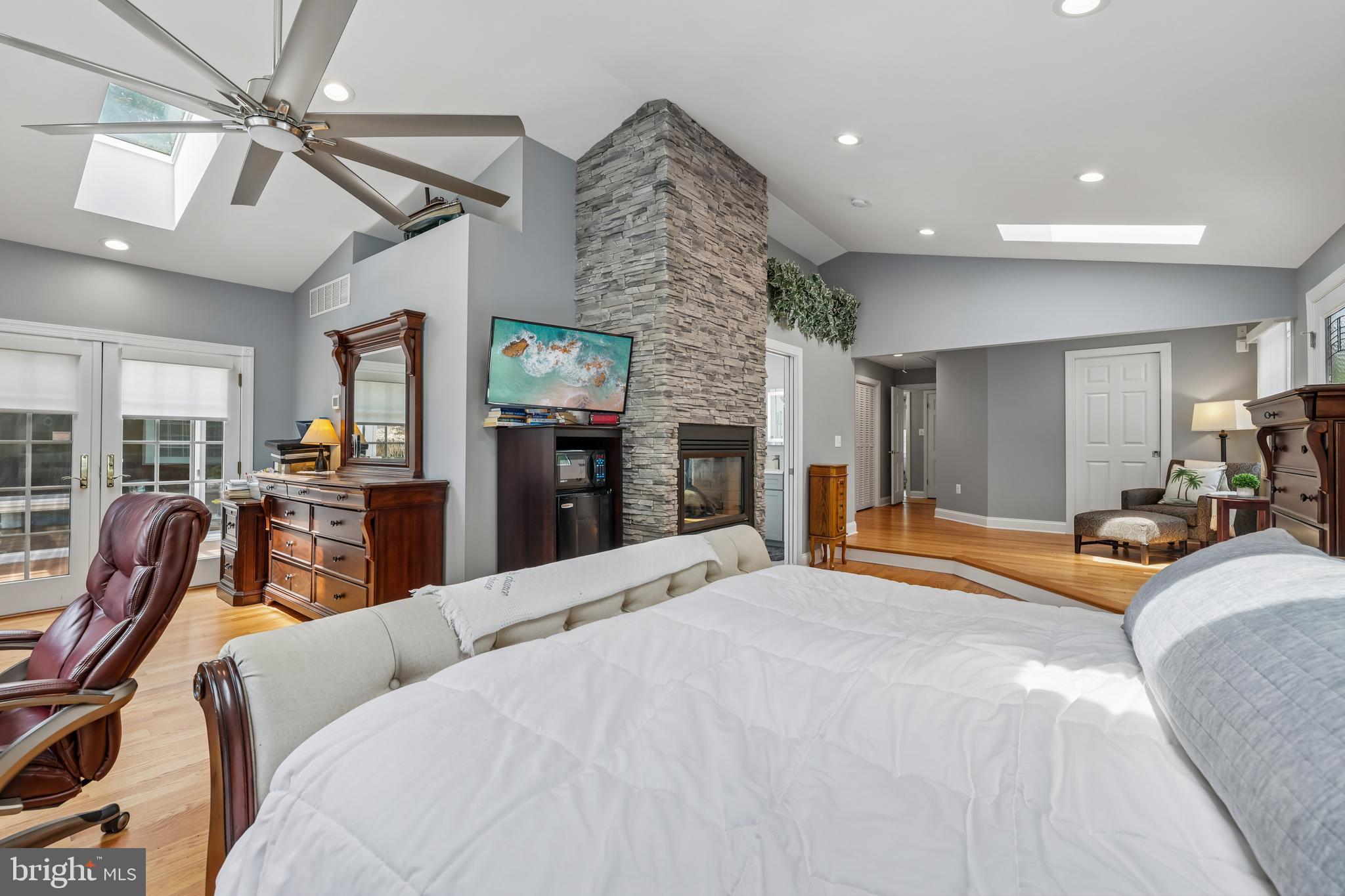 MCGUCKIAN - Residential