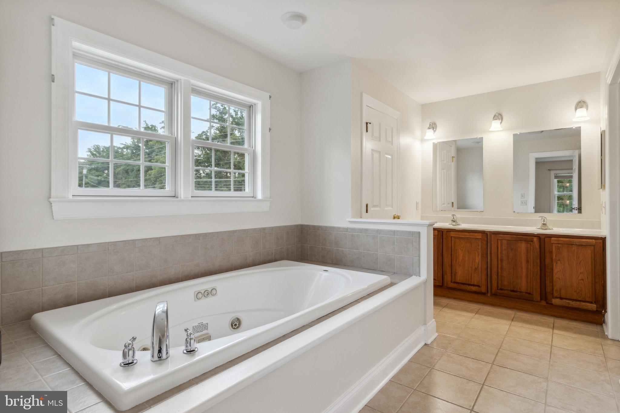 OWINGS MILLS - Residential