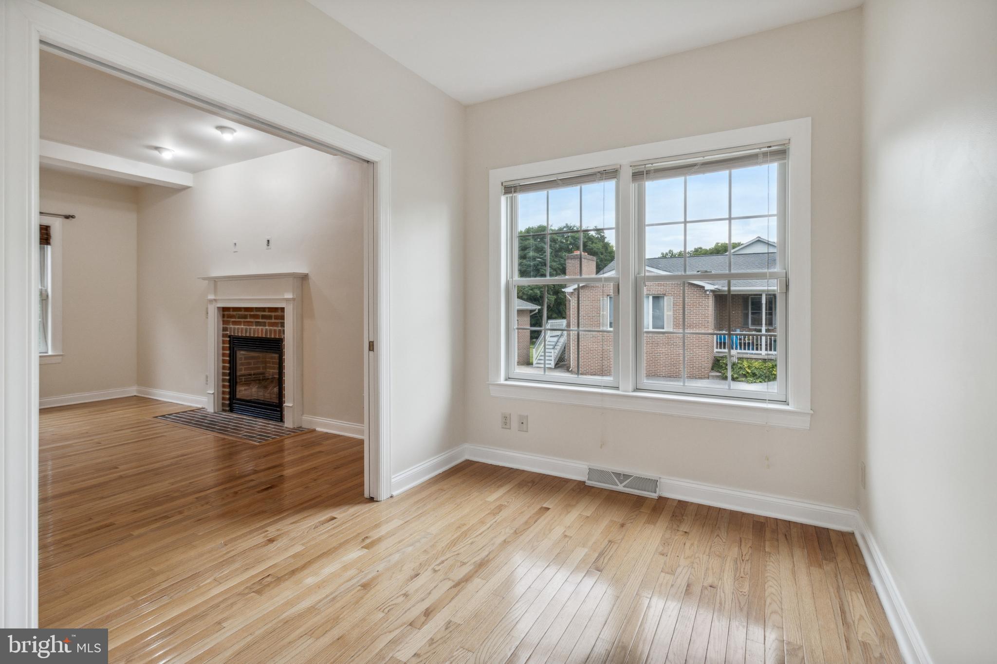 OWINGS MILLS - Residential