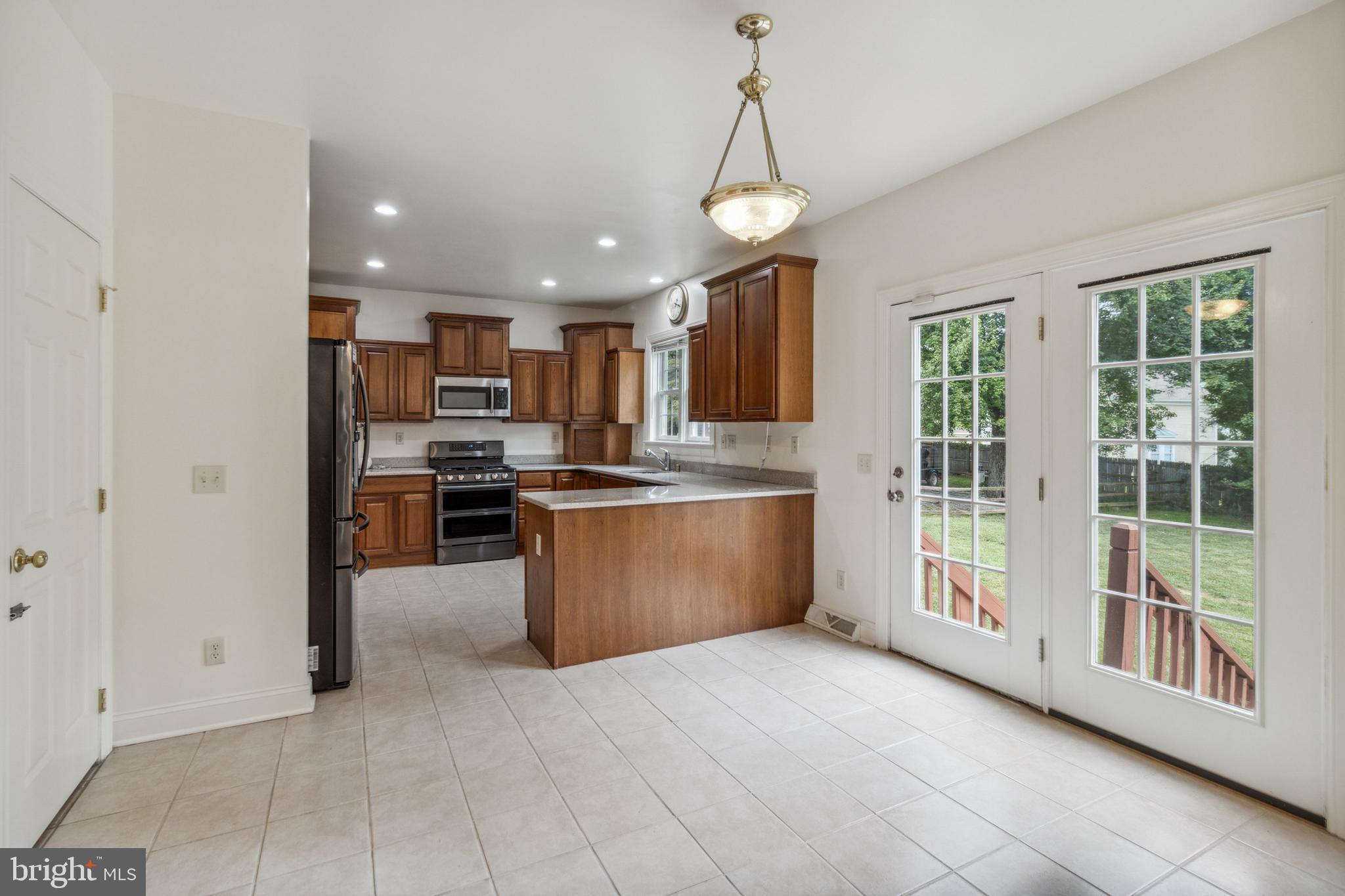 OWINGS MILLS - Residential