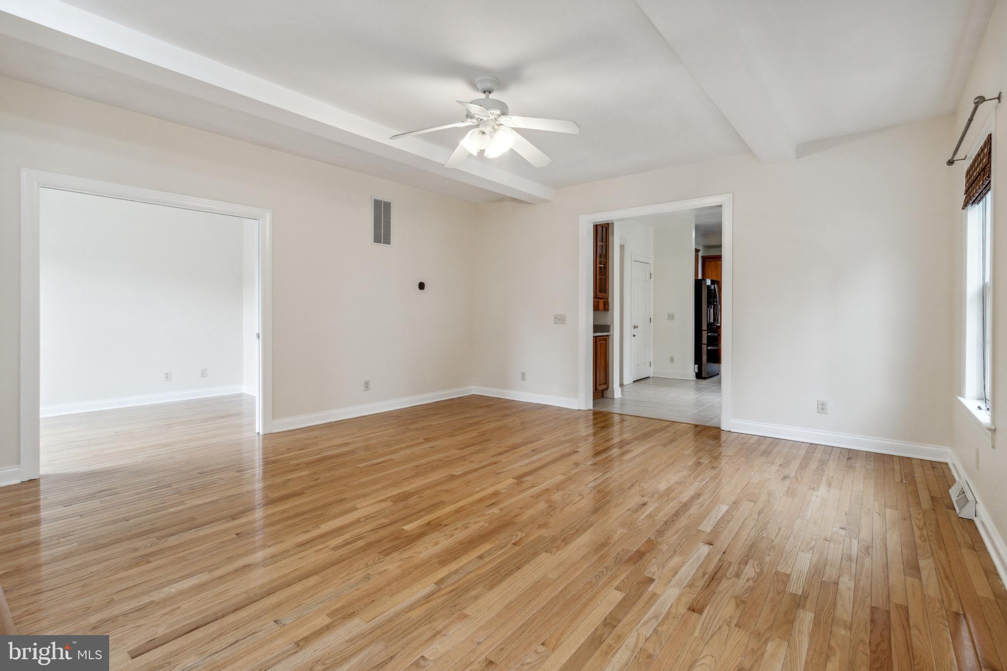 OWINGS MILLS - Residential