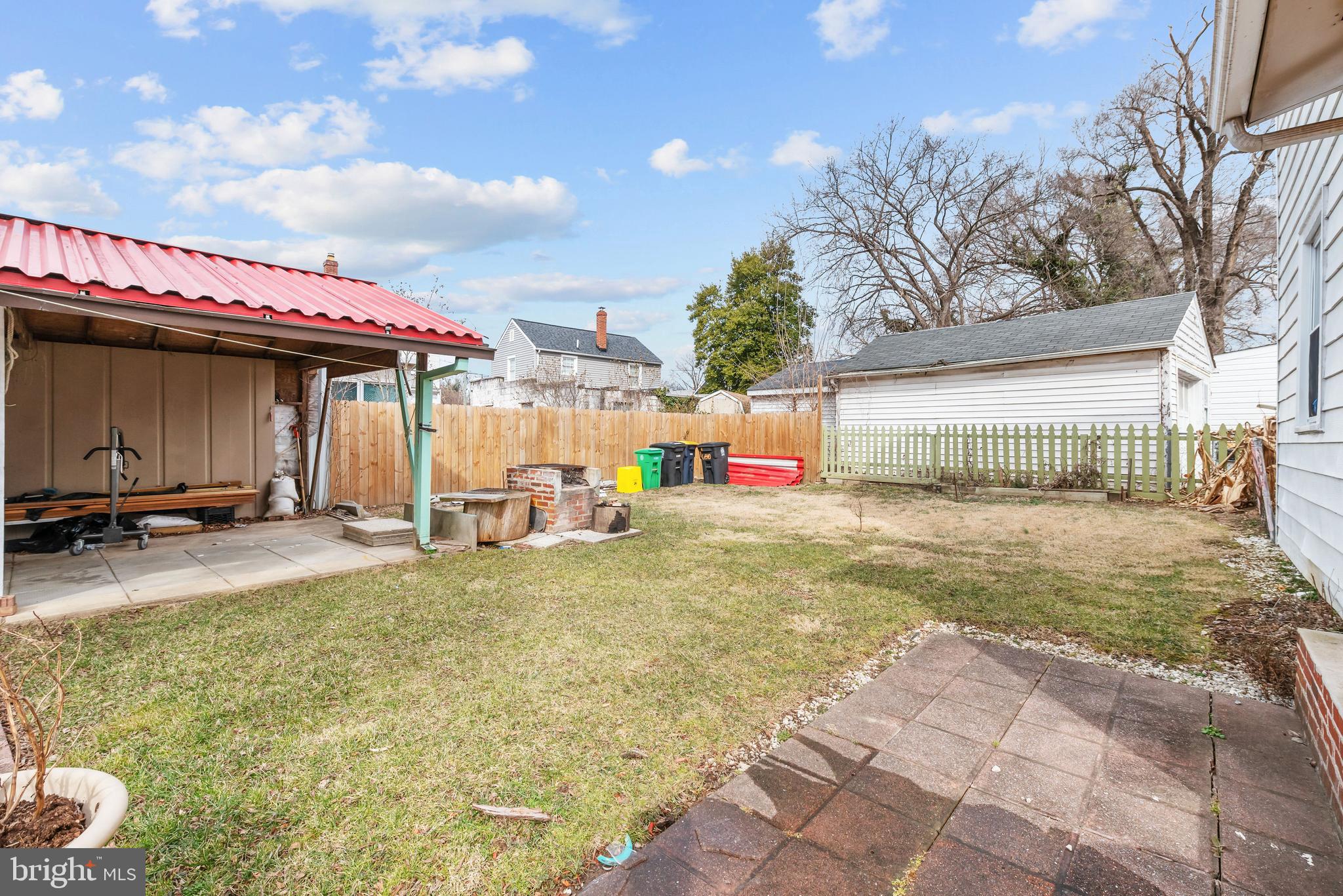 GREEN MEADOWS - Residential