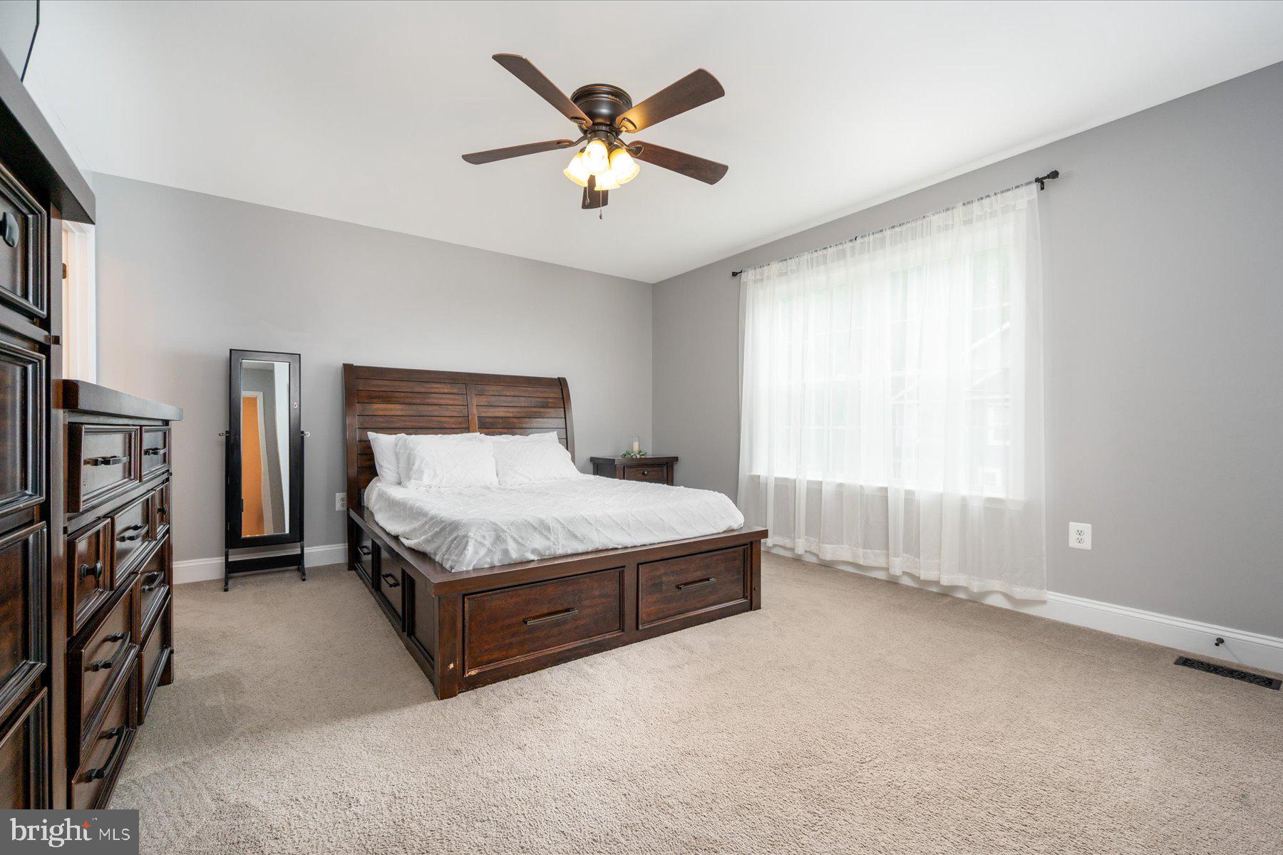 AVALON SHORES - Residential