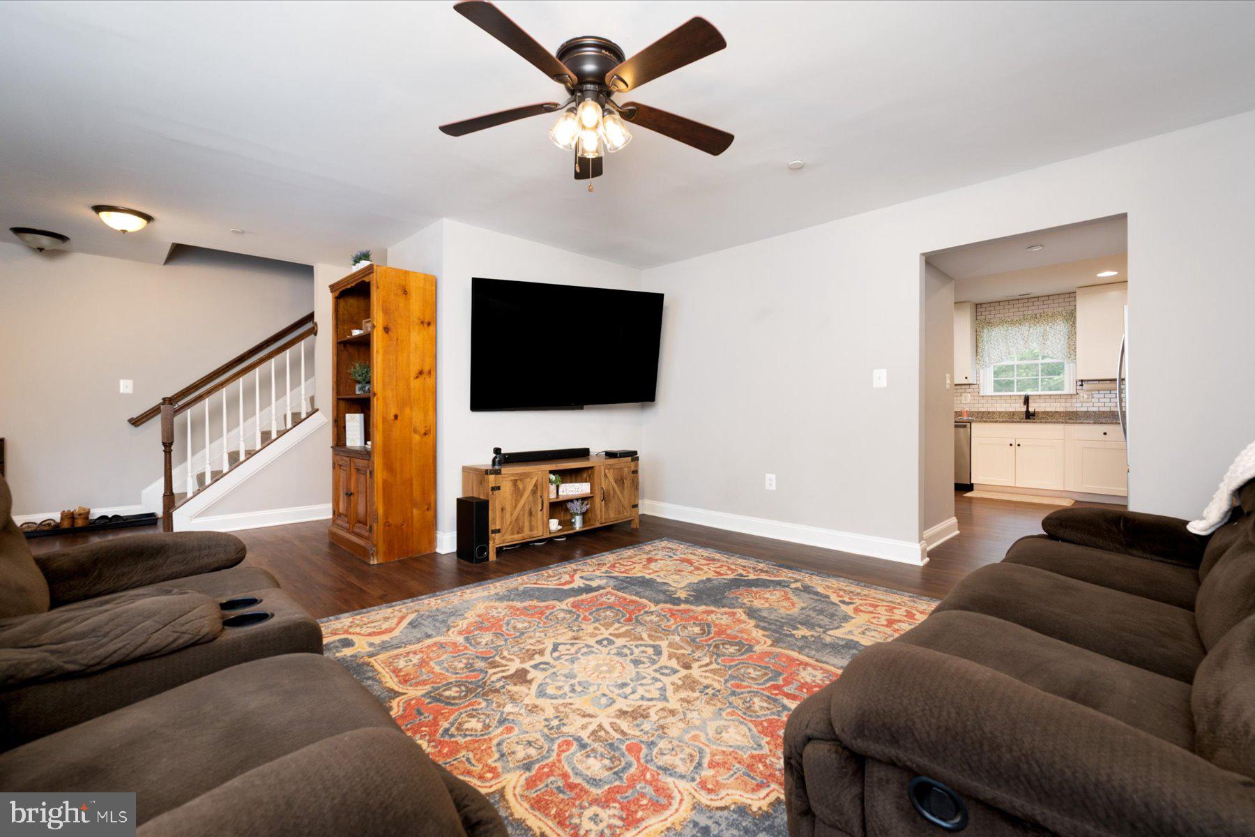 AVALON SHORES - Residential