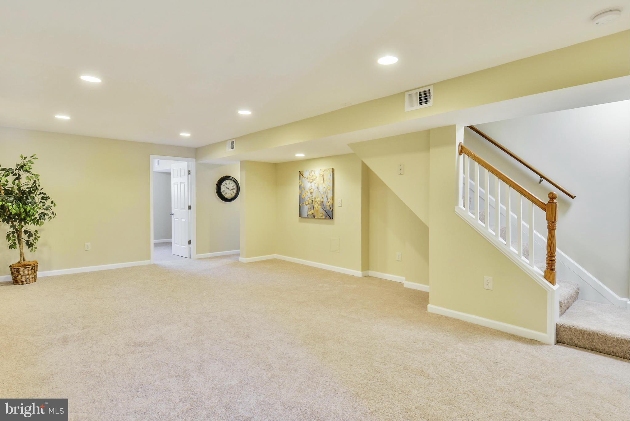 COLESVILLE FARM ESTATES - Residential Lease