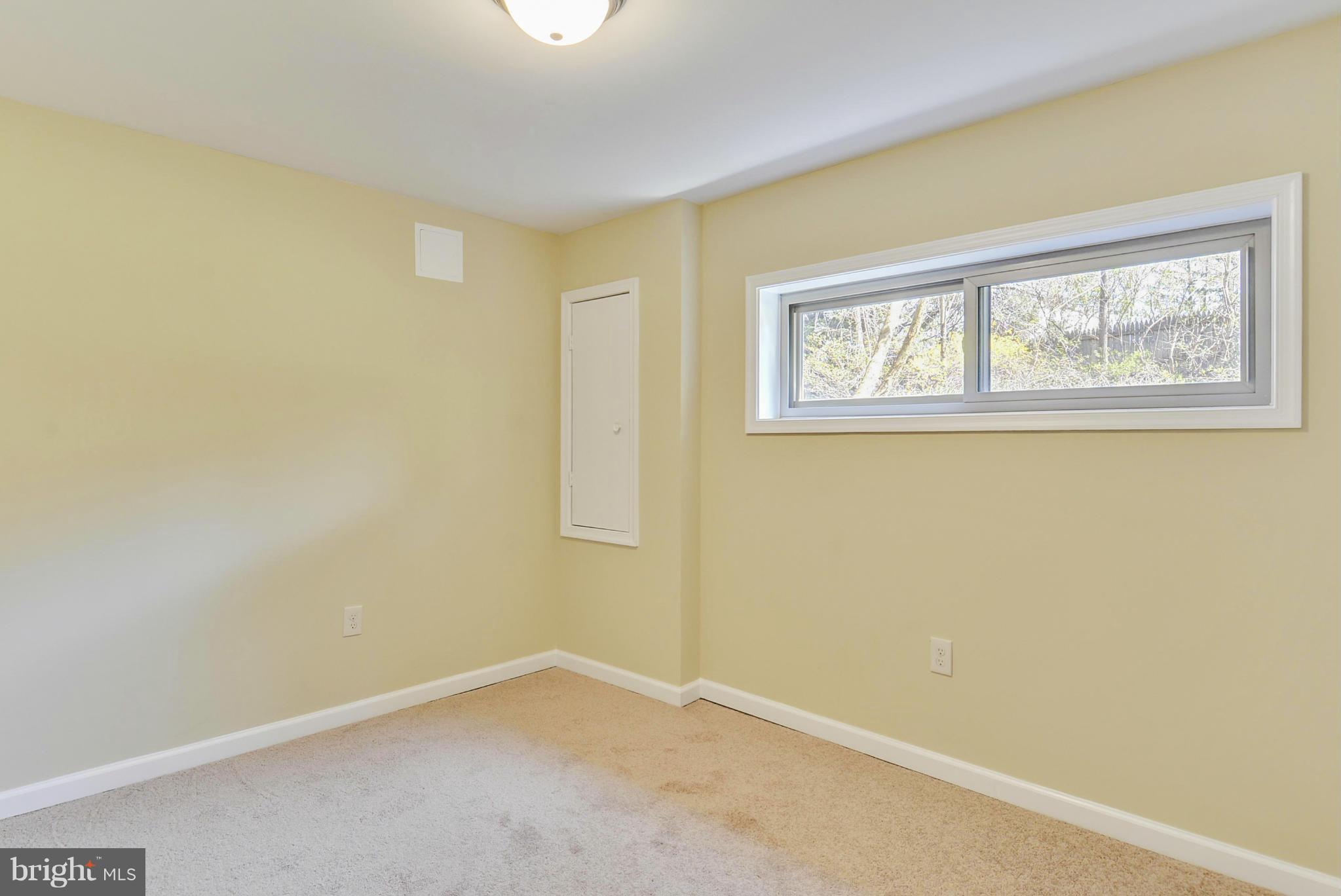 COLESVILLE FARM ESTATES - Residential Lease