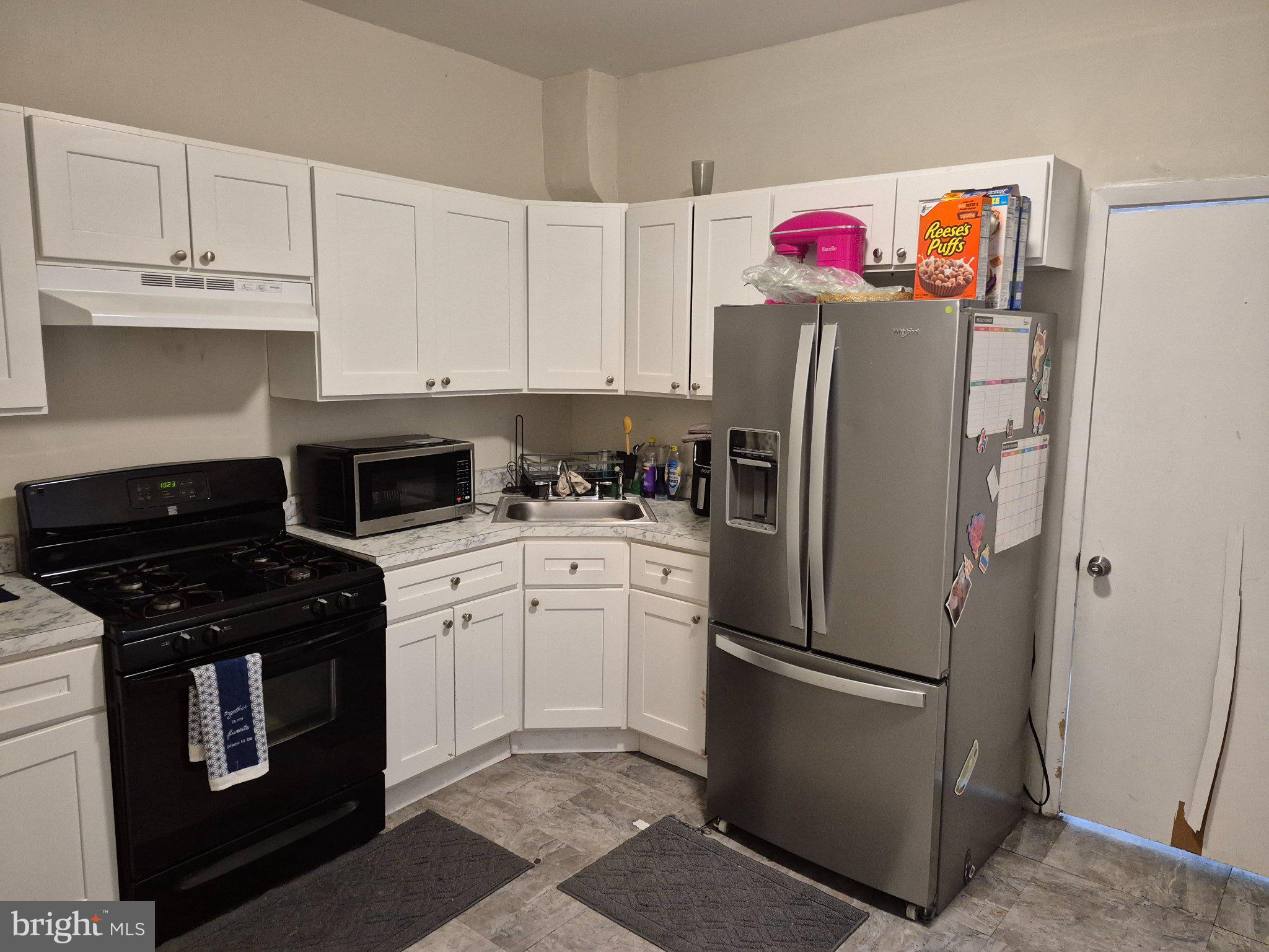 PHILADELPHIA (WEST) - Residential