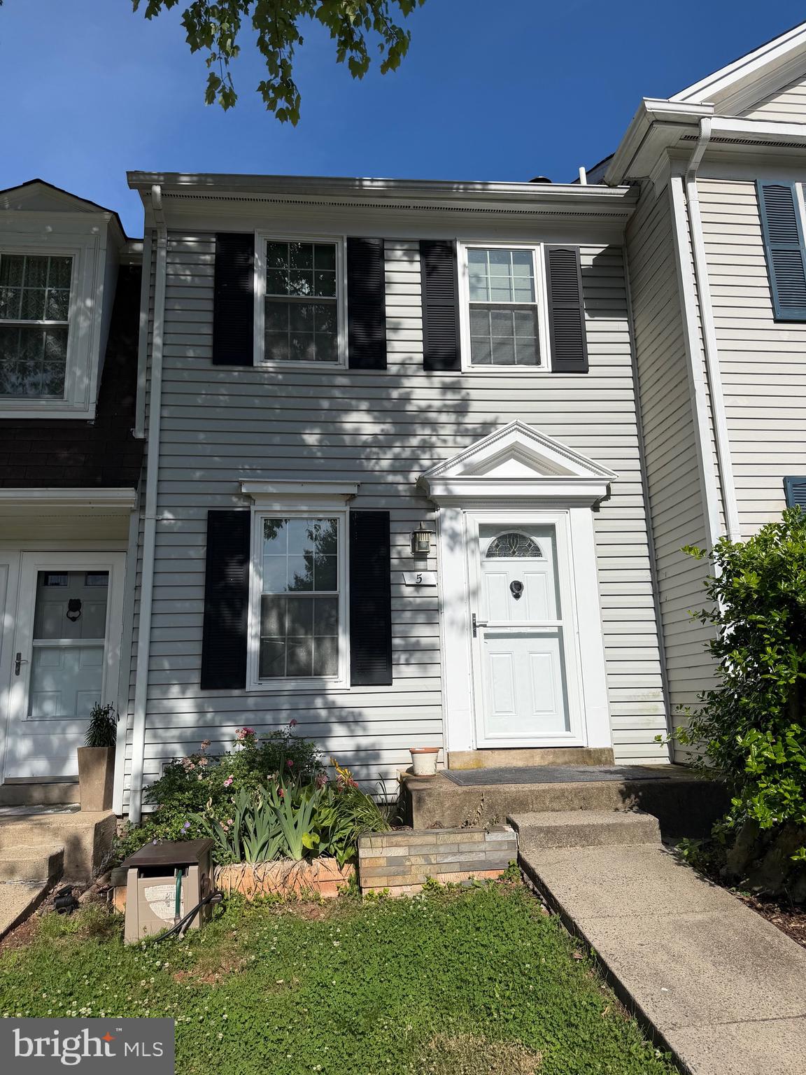 A gorgeous well-maintained two large bedroom, two full-bath,  three level townhouse located in a wonderful neighborhood in Countryside. It is a low-maintenance home with fully renovated kitchen and granite countertops and new appliances in 2026 , custom marble upstairs bathroom , newly renovated bath in basement with custom shower 2026, including fresh paint and hardwood flooring in the main and upper level, along with a walkout basement with a beautiful patio and fenced yard backed to nature. This home has convenient access to major commute routes, shopping centers, dining areas, and entertainment. The townhouse is in well condition overall, and ready to move into, home warranty {all systems , appliances} for one year .