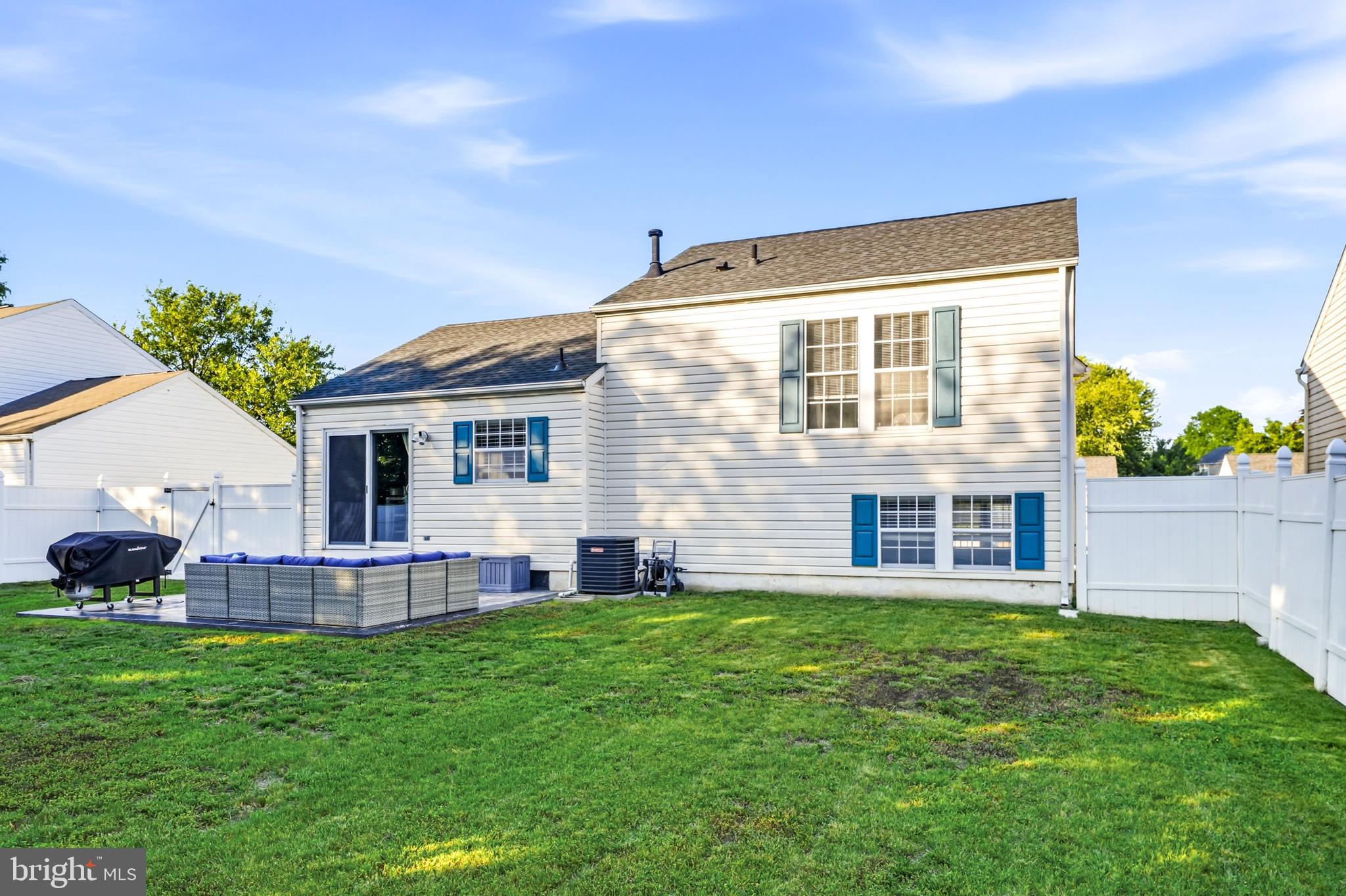 SPRINGFIELDS - Residential